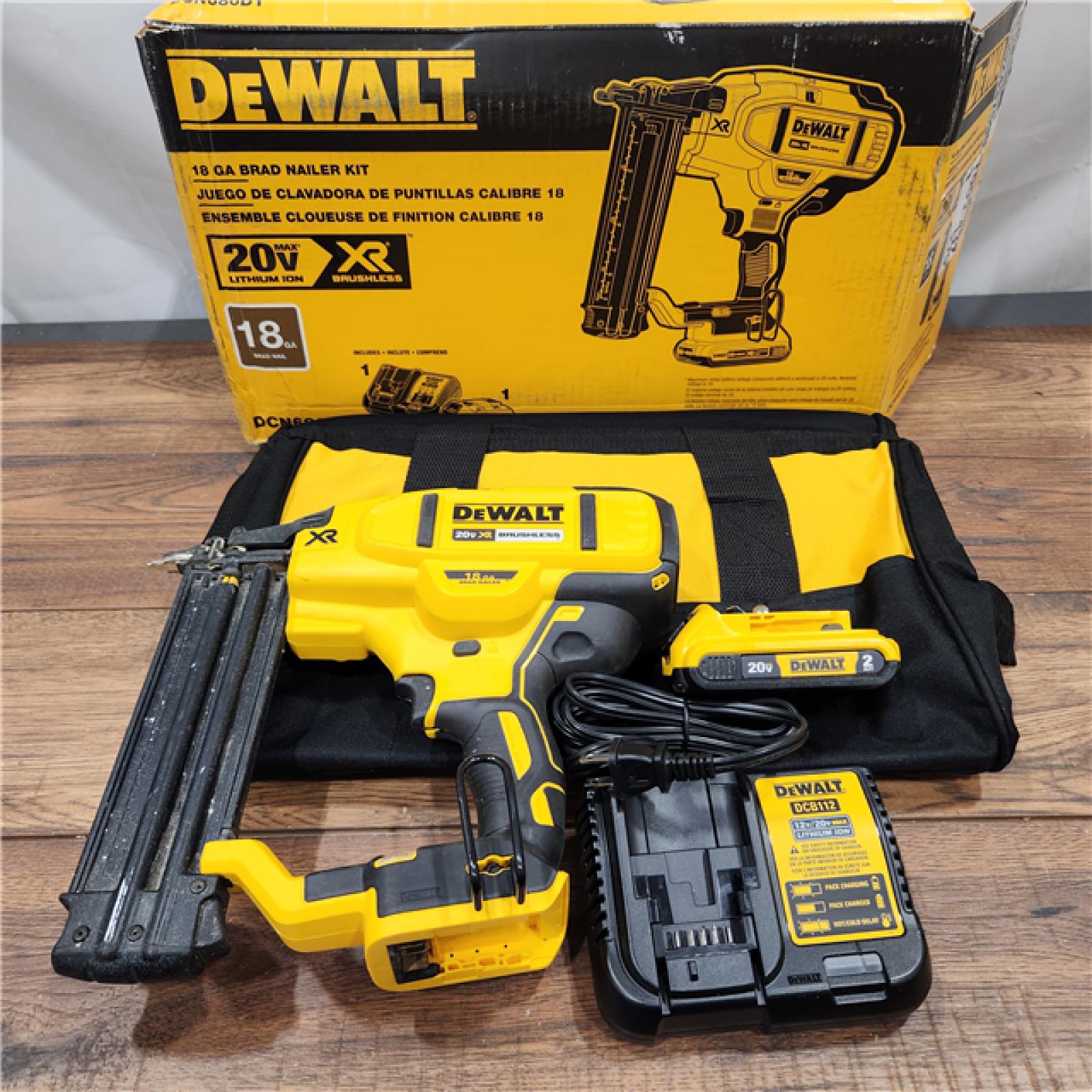 AS-IS DEWALT 20V MAX XR 18 Gauge Brad Nailer Kit