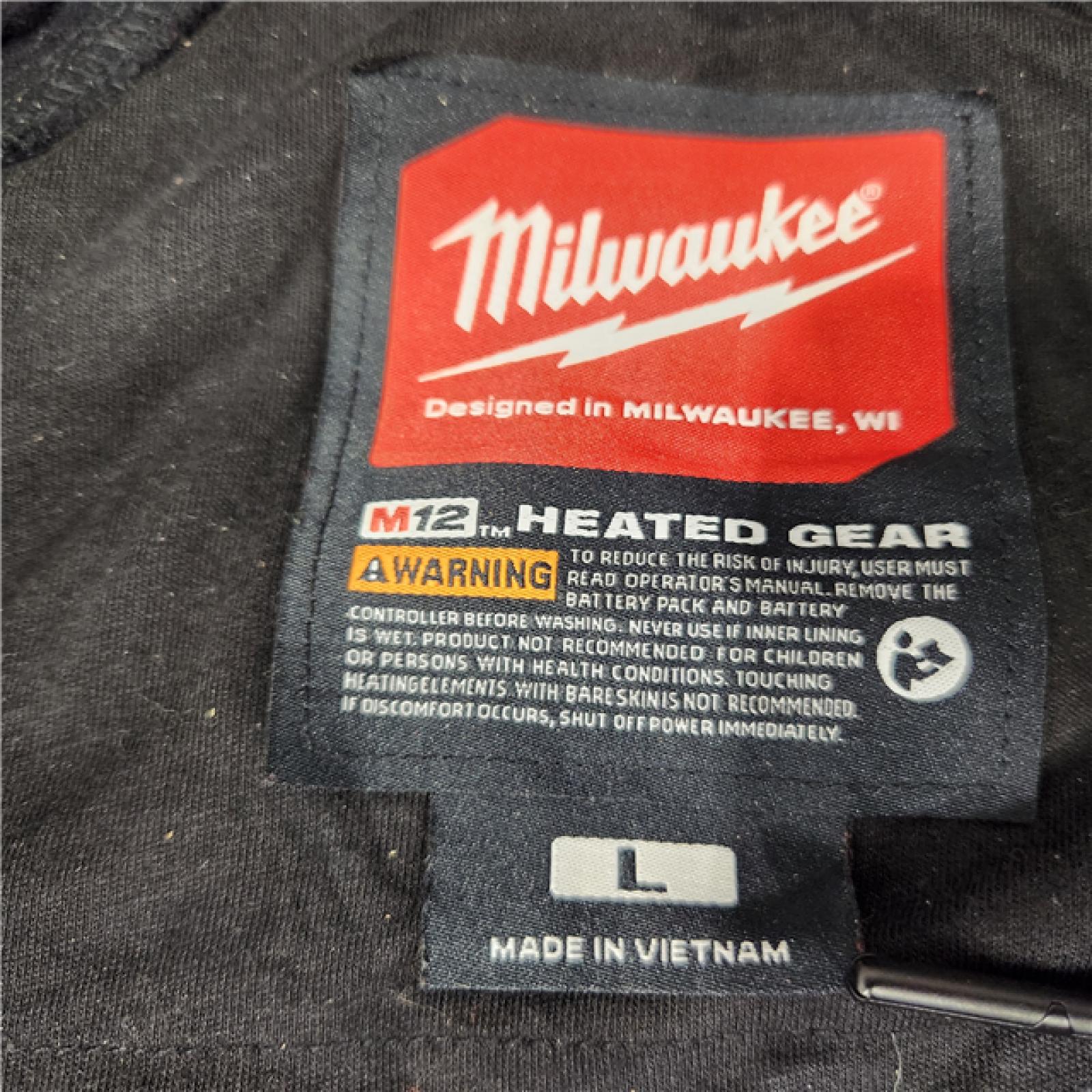 AS-IS Milwaukee 306B-21L 12V Heated Hoodie Kit Black (Large) with 2.0Ah Lithium Ion Battery & Charger