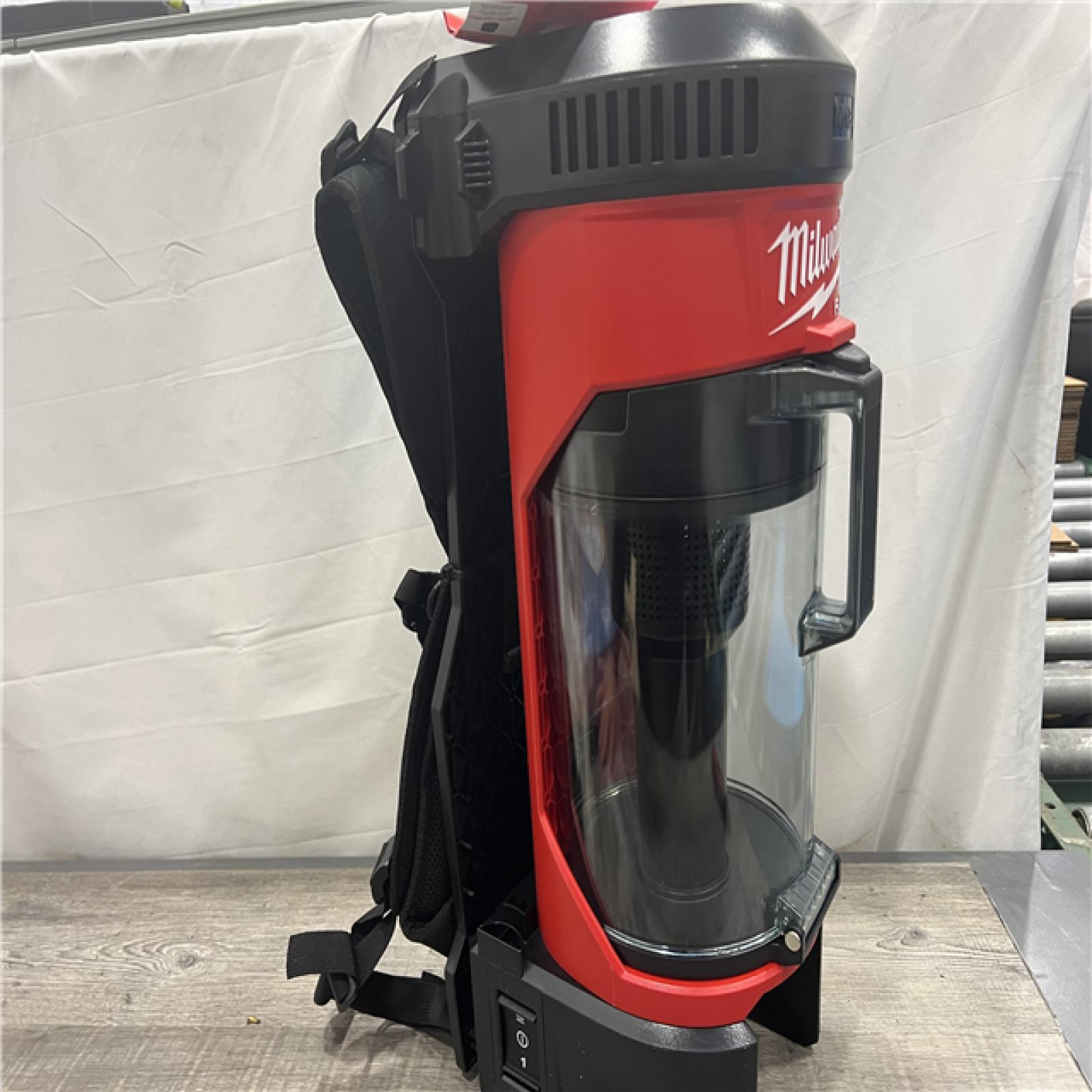 AS-IS MILWAUKEE M18 FUEL 18-Volt Lithium-Ion Brushless 1 Gal. Cordless 3-in-1 Backpack Vacuum (Vacuum-Only)