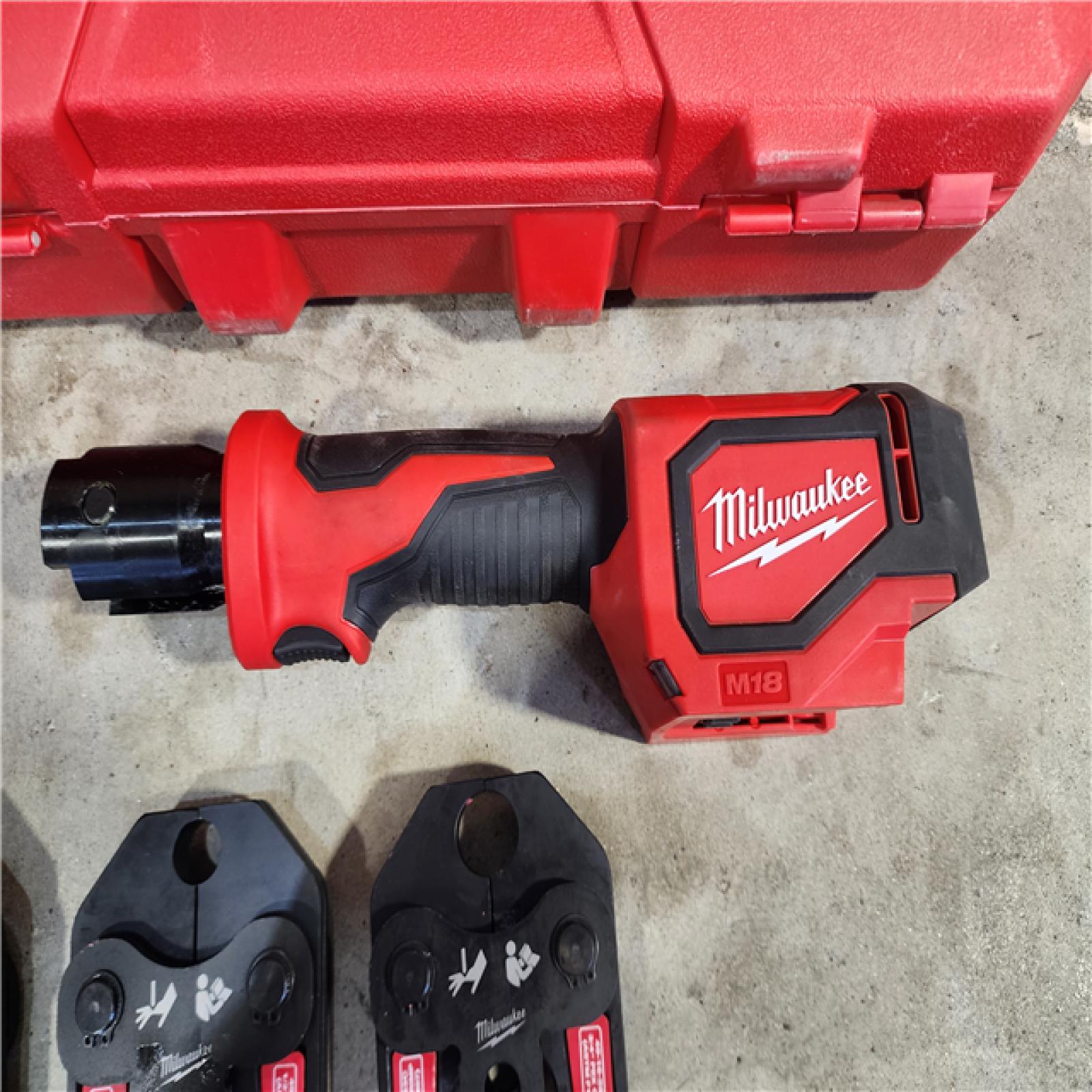 HOUSTON LOCATION - AS-IS Milwaukee M18 18-Volt Lithium-Ion Cordless Short Throw PEX Press Tool Kit with ProPEX/Tubing Cutter and Ratcheting Pipe Cutter