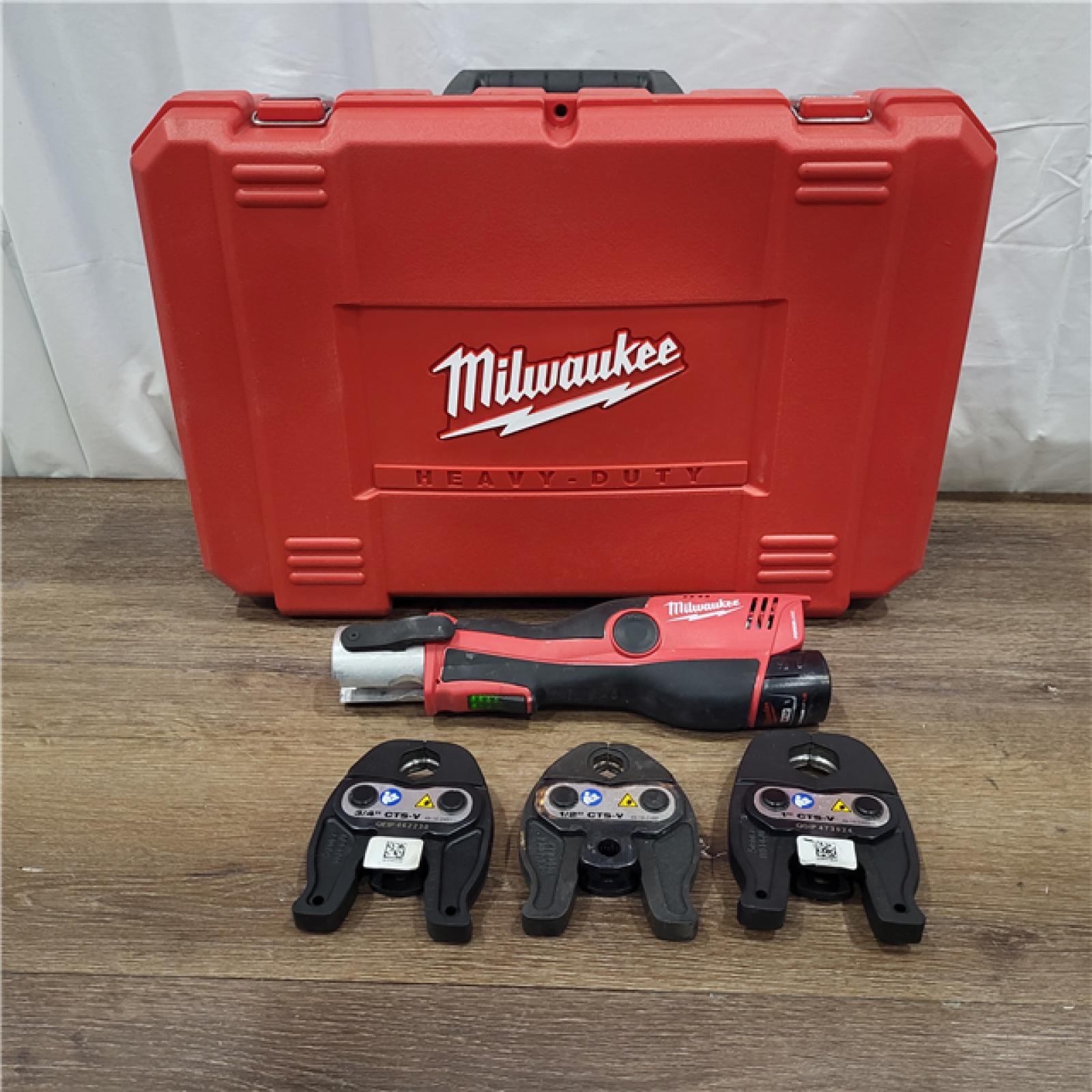 AS-IS Milwaukee M12 Force Logic Press Tool 1/2 in. to 1 in. Kit