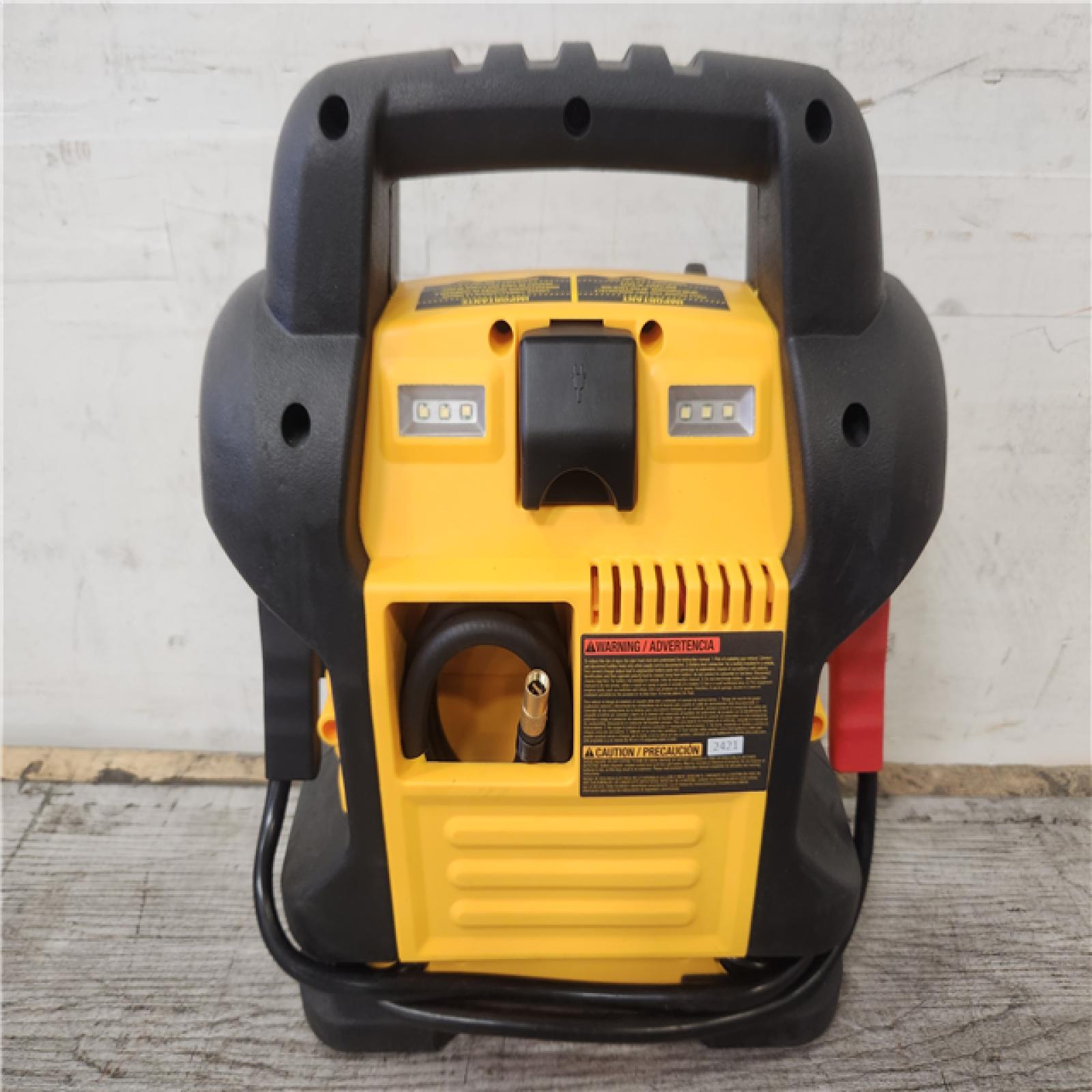 Phoenix Location DEWALT 1600 Peak Amp Jump Starter with Digital Compressor and USB Power Bank