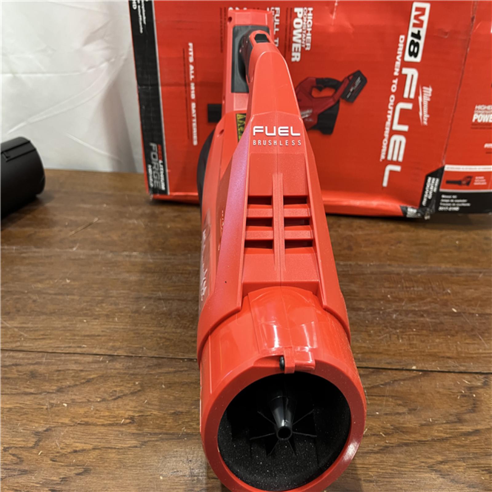 AS-IS Battery-Powered Handheld Leaf Blower Kit