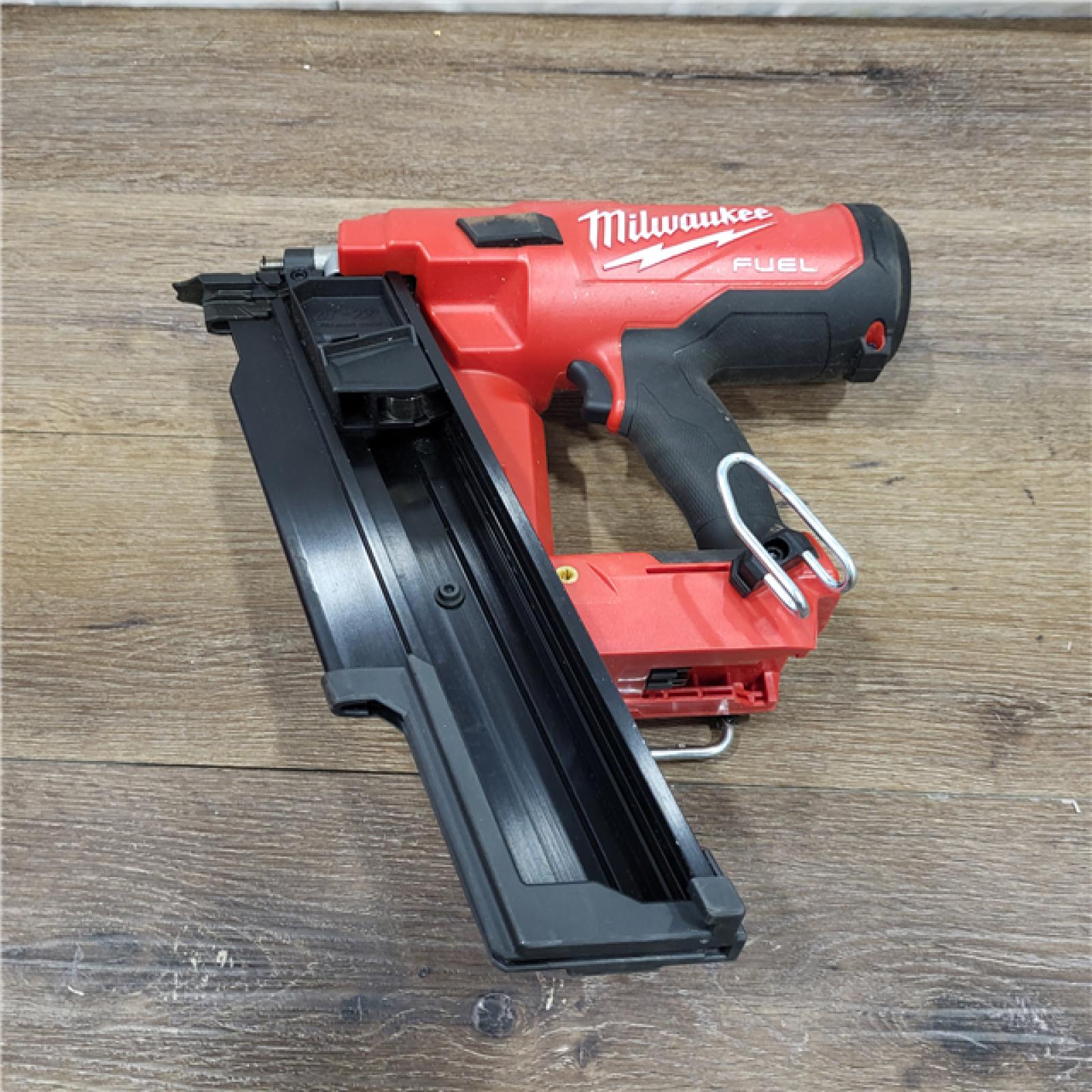 AS-IS Milwaukee 2744-20 M18 FUEL 21-Degree Cordless Framing Nailer (Tool Only)