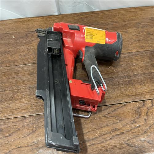 AS-ISMilwaukee 2744-20 M18 FUEL 21-Degree Cordless Framing Nailer (Tool Only)