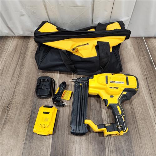 AS IS DEWALT 20V MAX XR 18 Gauge Brad Nailer Kit