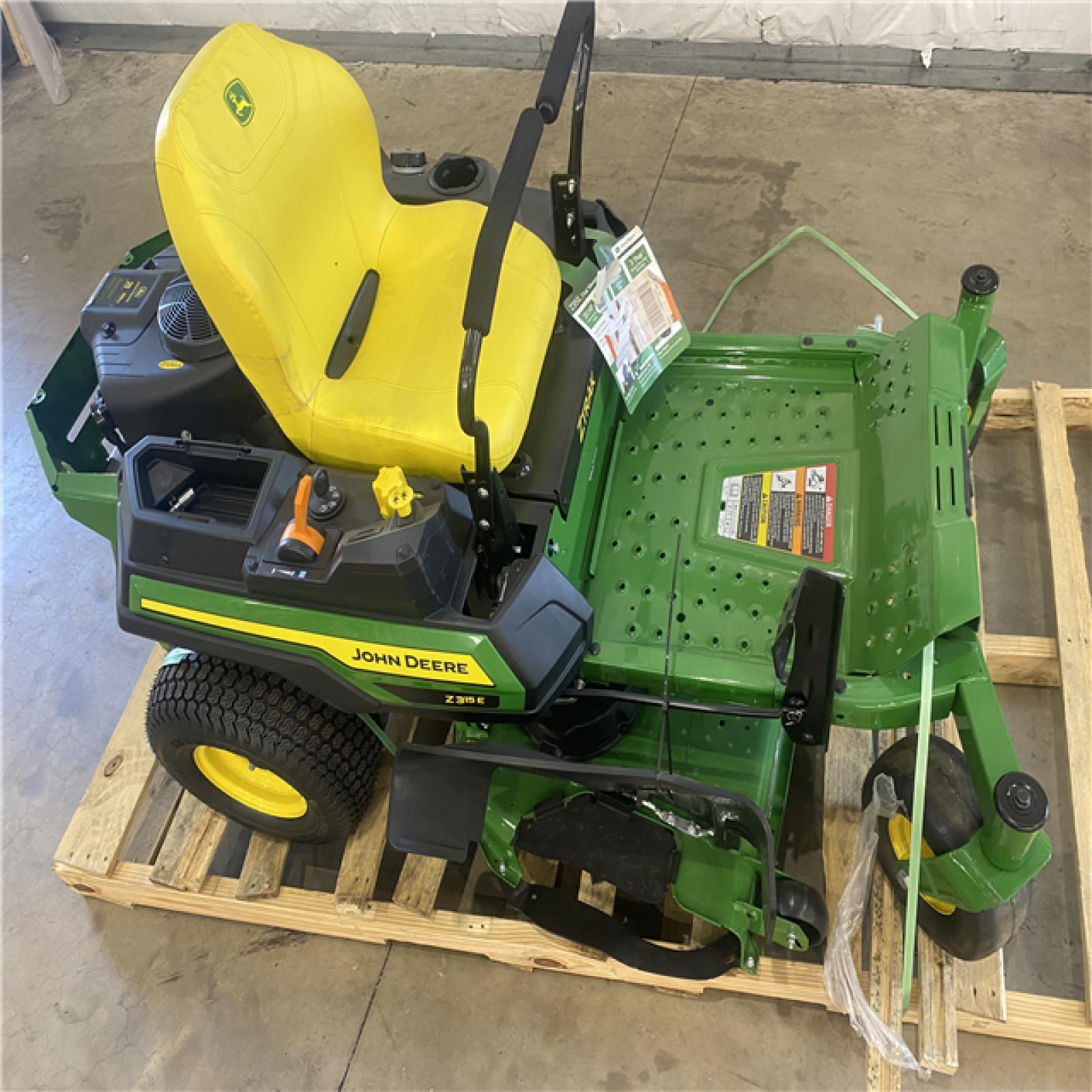 Houston Location AS-IS - John Deer Ztrak Z315E Riding Mower