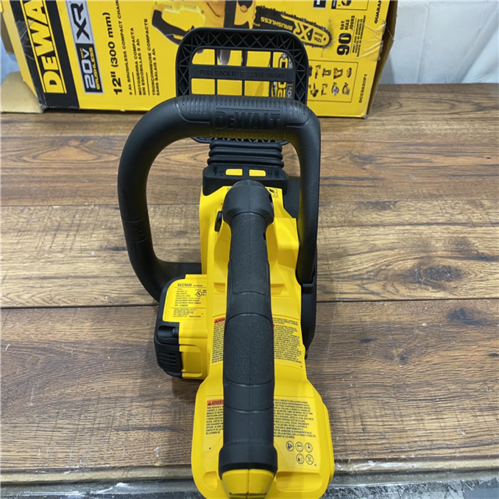 AS IS DEWALT 20V MAX Brushless Cordless 12in. Chainsaw Kit