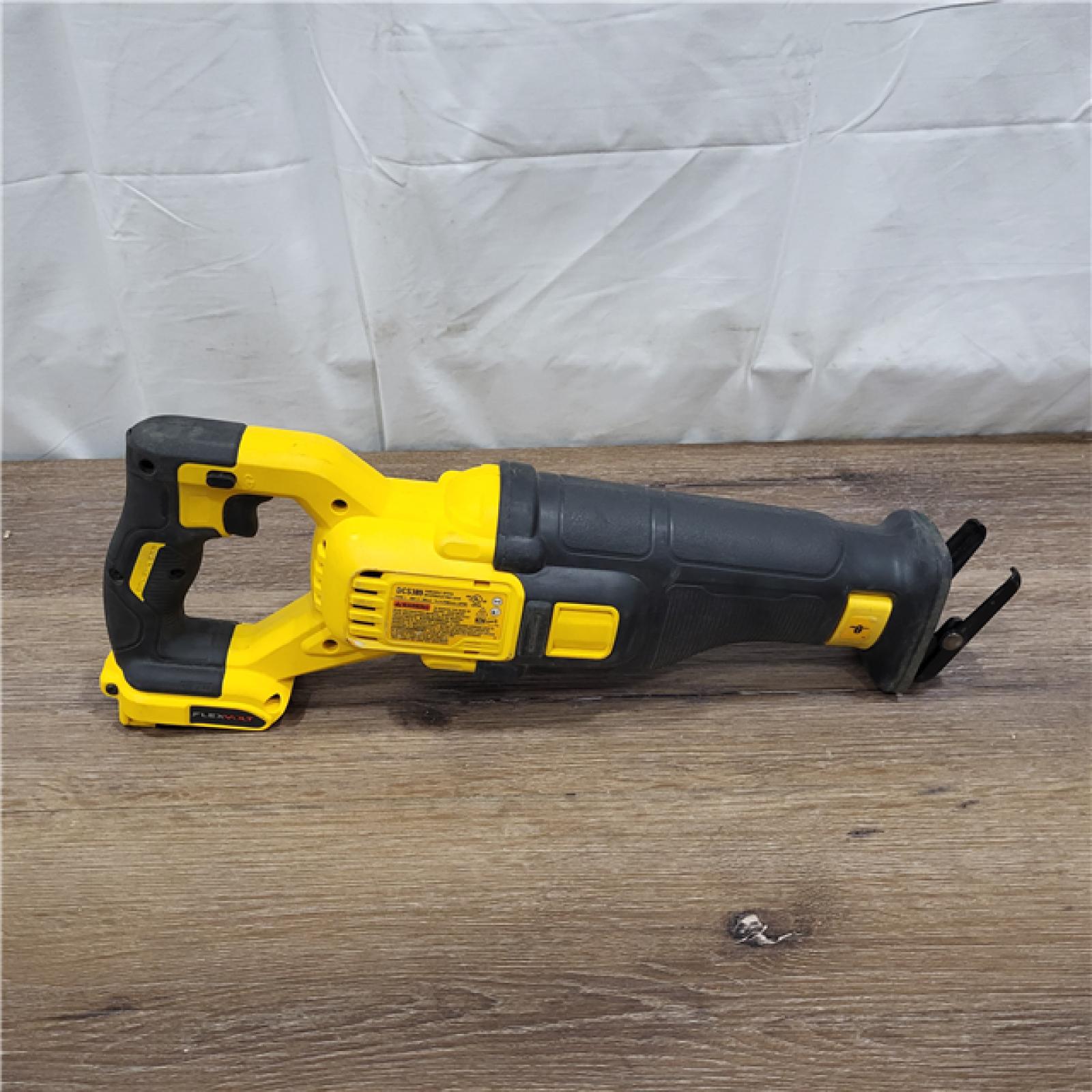 AS-IS DeWalt DCS389B FLEXVOLT 60V MAX Cordless Brushless Reciprocating Saw (Tool-Only)