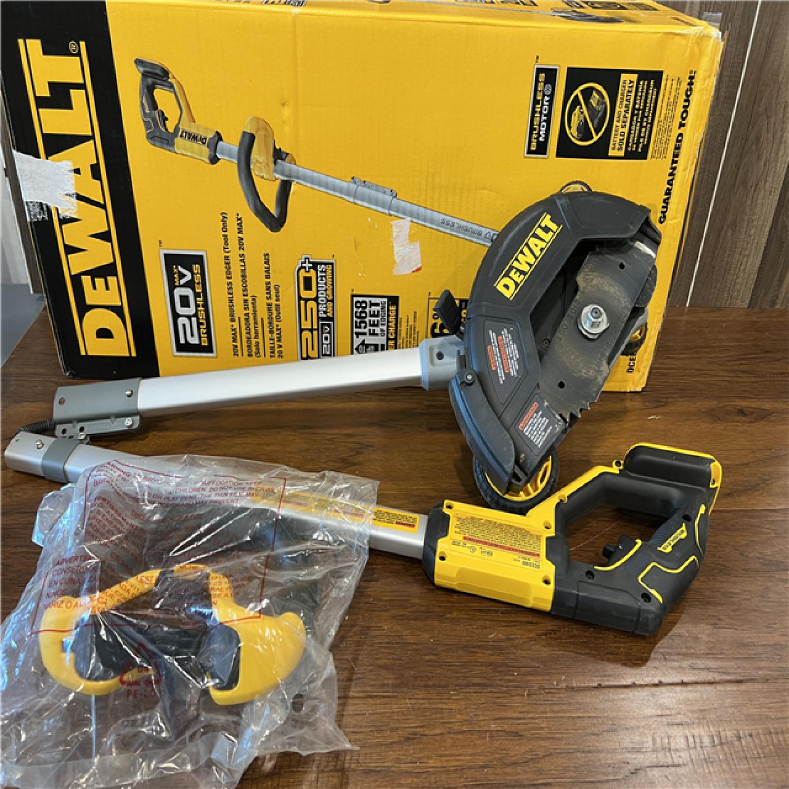 AS-IS DEWALT 20V MAX 7.5 in. Cordless Battery Powered Lawn Edger (Tool Only)