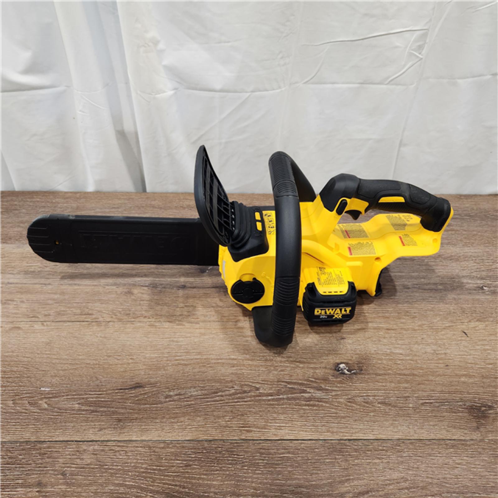 AS-IS Dewalt 7605686 12 in. 20V Battery Powered Chainsaw