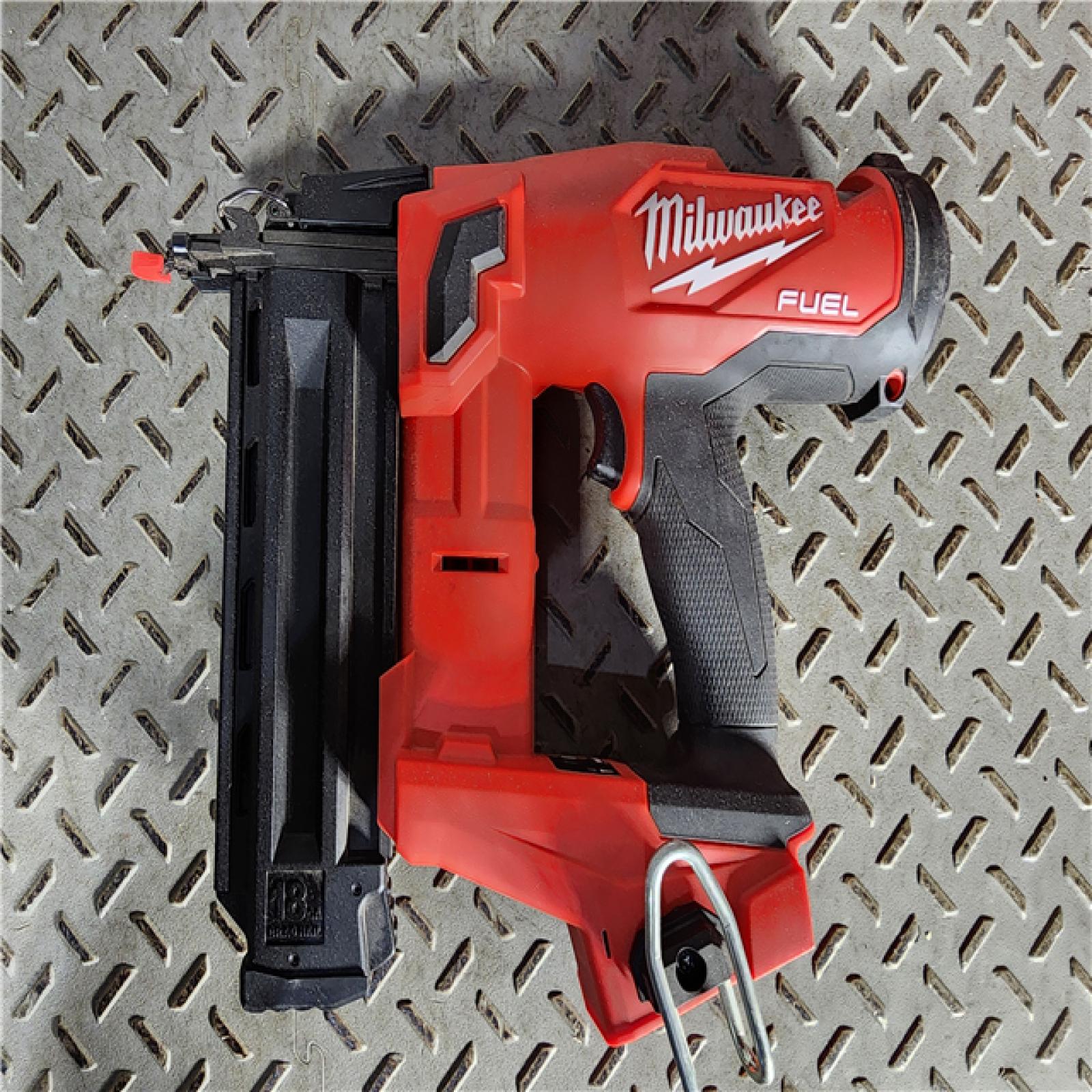 HOUSTON LOCATION - AS-IS Milwaukee M18 Fuel 18V Brushless 18-Gauge Brad Nailer 2746-20 (Bare Tool)