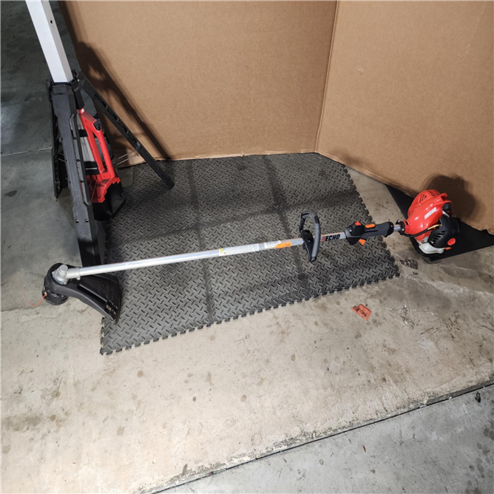 HOUSTON LOCATION - AS-IS Echo SRM-225 21.2cc 2 Stroke Fuel Efficient Durable Gas Straight Shaft Trimmer