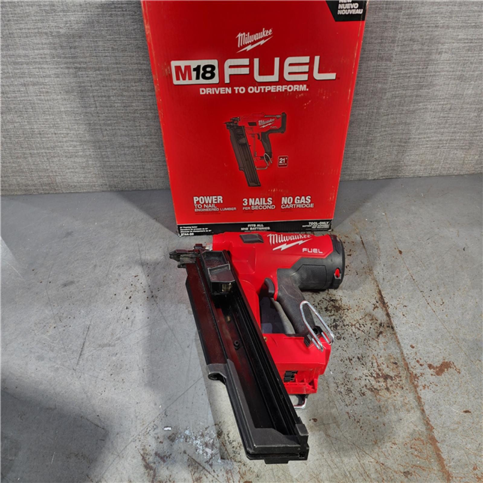 HOUSTON LOCATION - AS-IS (APPEARS LIKE NEW) Milwaukee 2744-20 M18 FUEL 21-Degree Cordless Framing Nailer (Tool Only)