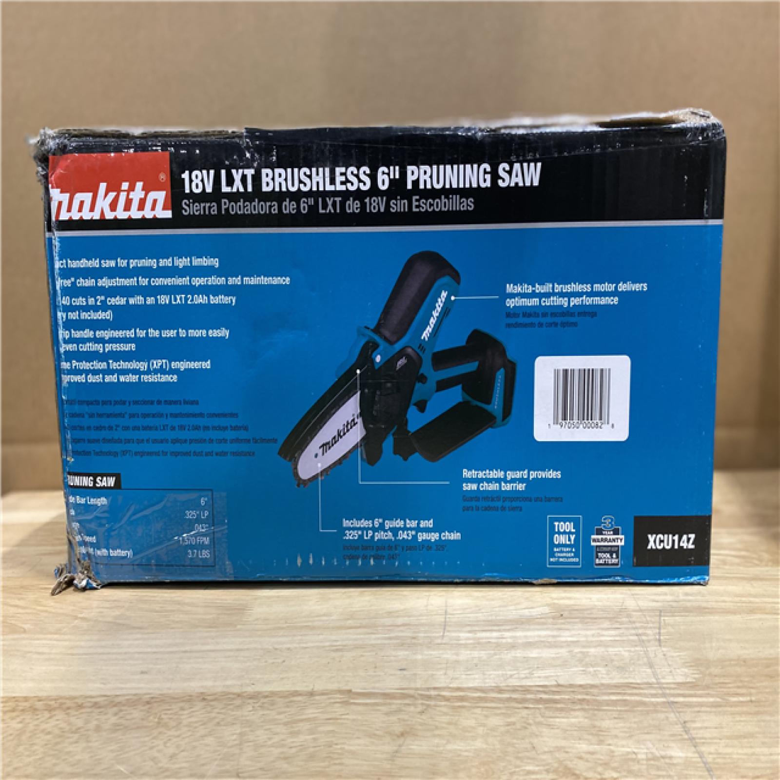 NEW! - Makita 18V LXT Lithium-Ion Brushless Cordless 6 in. Chain Saw (Tool Only)