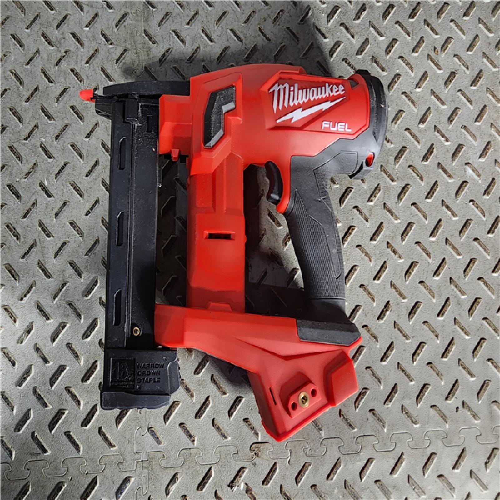 HOUSTON LOCATION - AS-IS Milwaukee M18 Fuel 18V Brushless 18-Gauge Brad Nailer 2746-20 (Bare Tool)