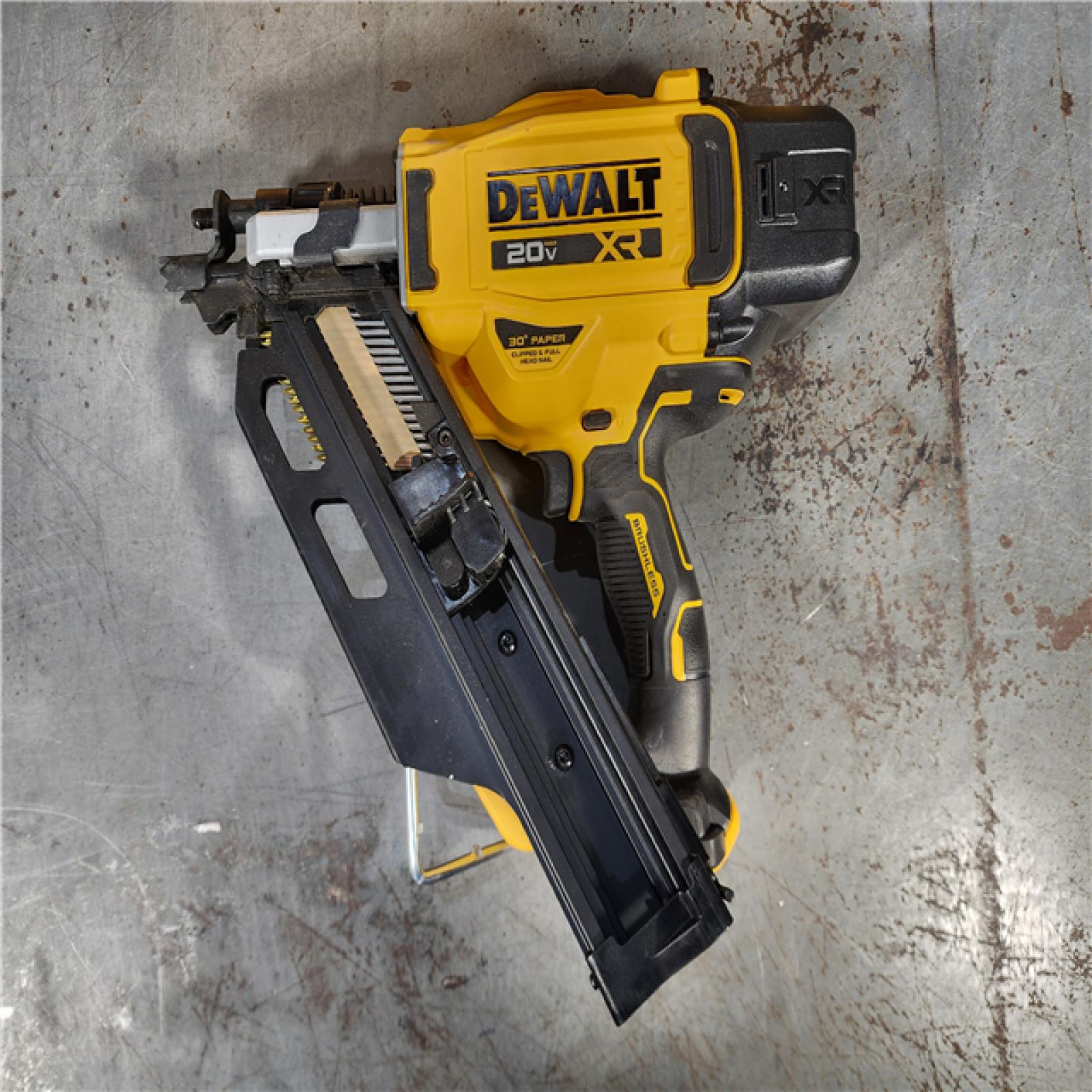 HOUSTON LOCATION - AS-IS DEWALT 20-Volt 30Â° Cordless Framing Nailer (Tool-Only)