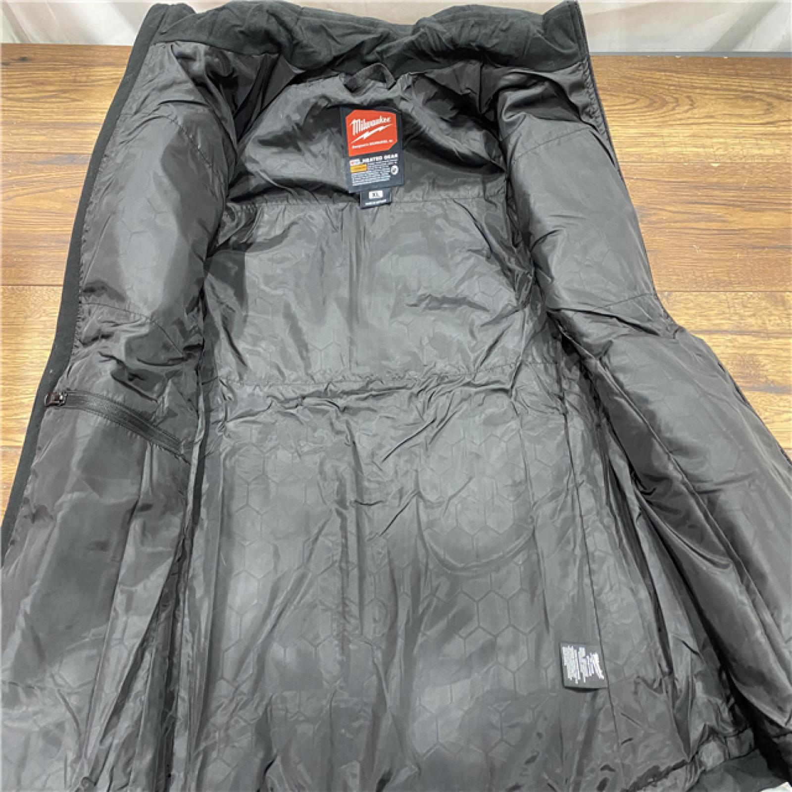 AS IS MILWAUKEE M12 CORDLESS HEATED JACKET (JACKET ONLY)