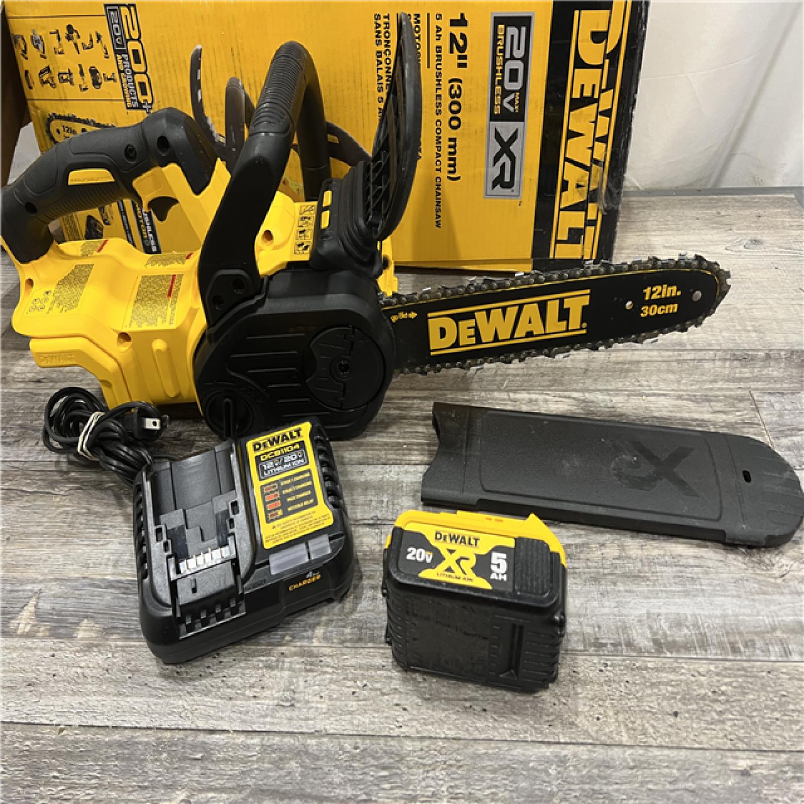 AS-IS DEWALT 20V MAX Brushless Cordless 12in. Chainsaw Kit