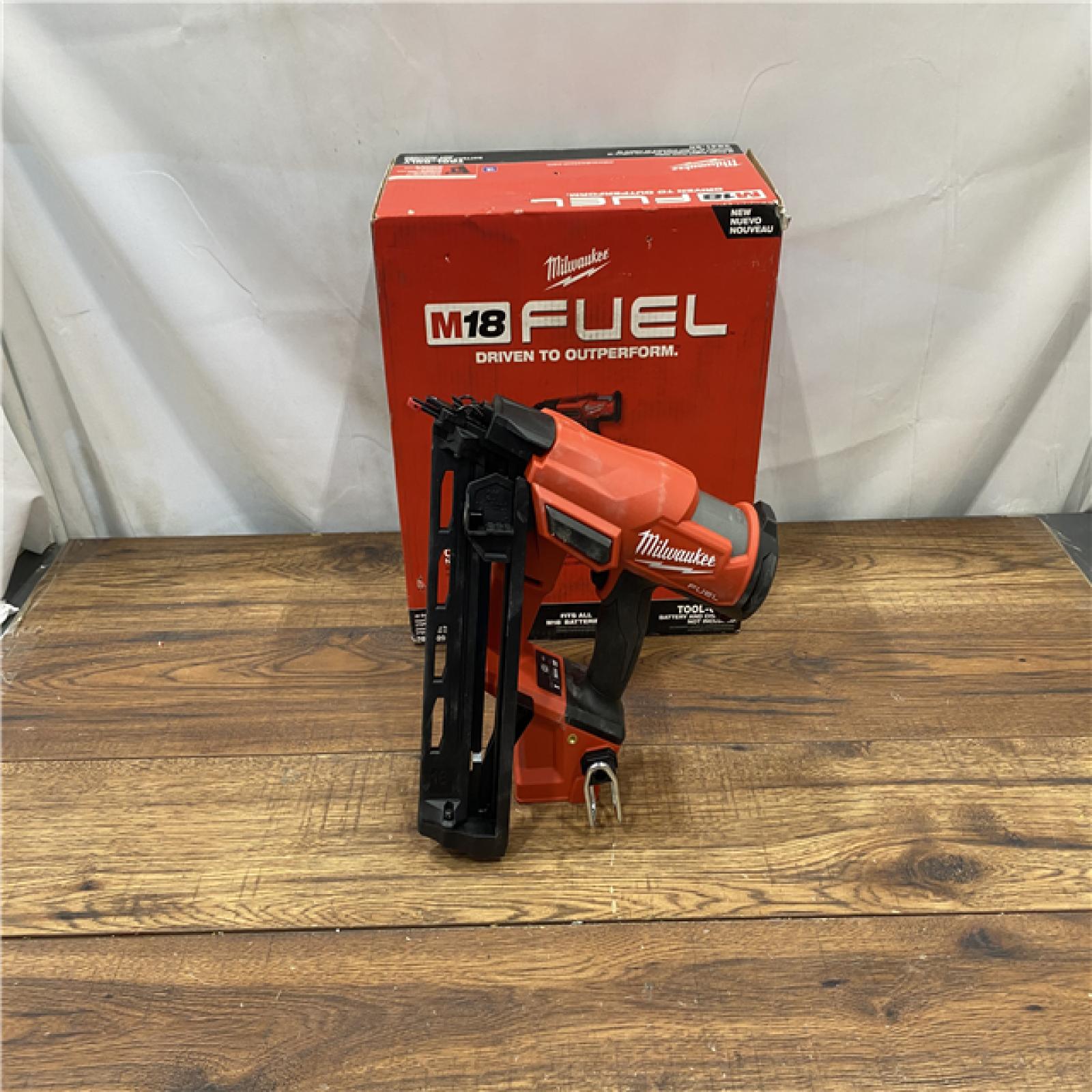 AS IS Milwaukee 2841-20 18V Cordless Gen II 16 Gauge Angled Finish Nailer (Tool Only)