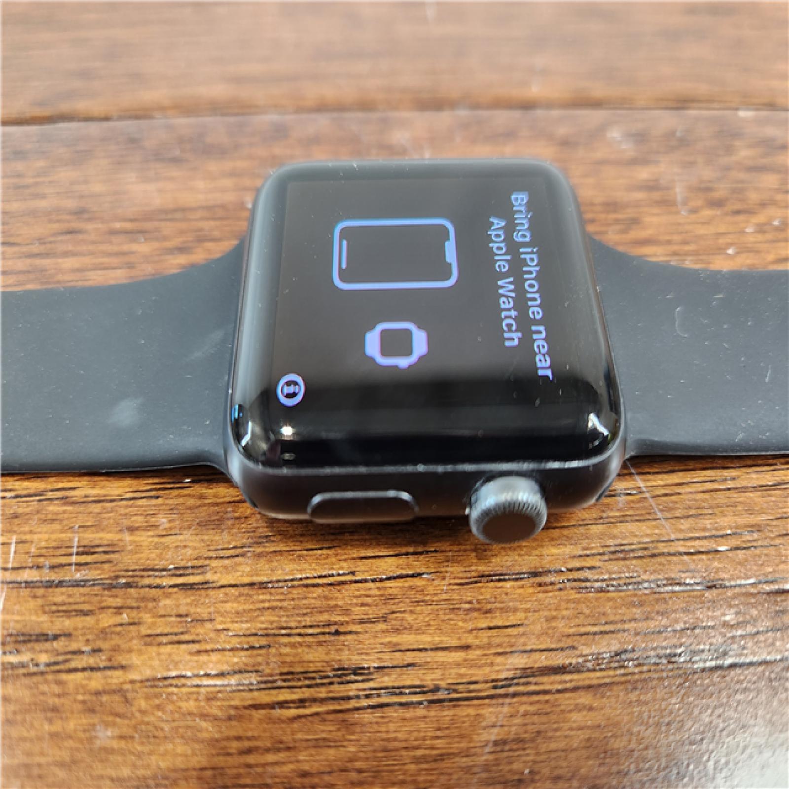 AS-IS Apple Watch Series 3 (GPS) 42mm, Space Gray Aluminum Case