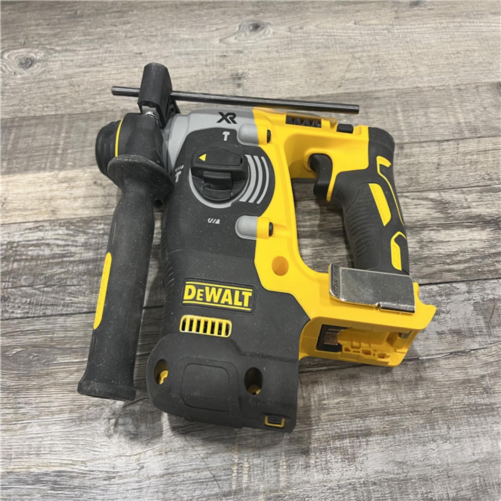 AS-IS Dewalt | SDS 20-V Cordless Rotary Hammer