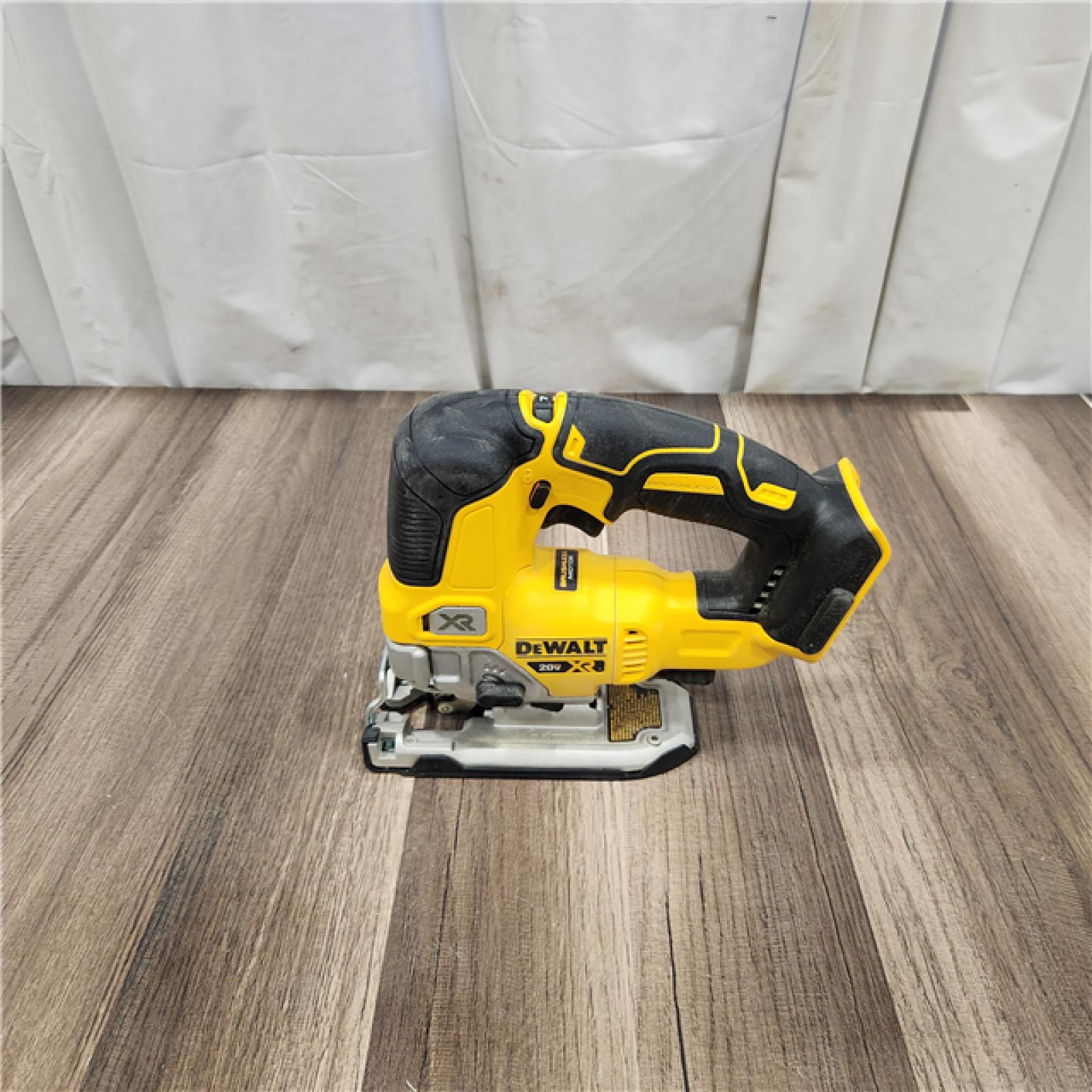 AS IS DEWALT 20V MAX XR Cordless Brushless Jigsaw (Tool Only)