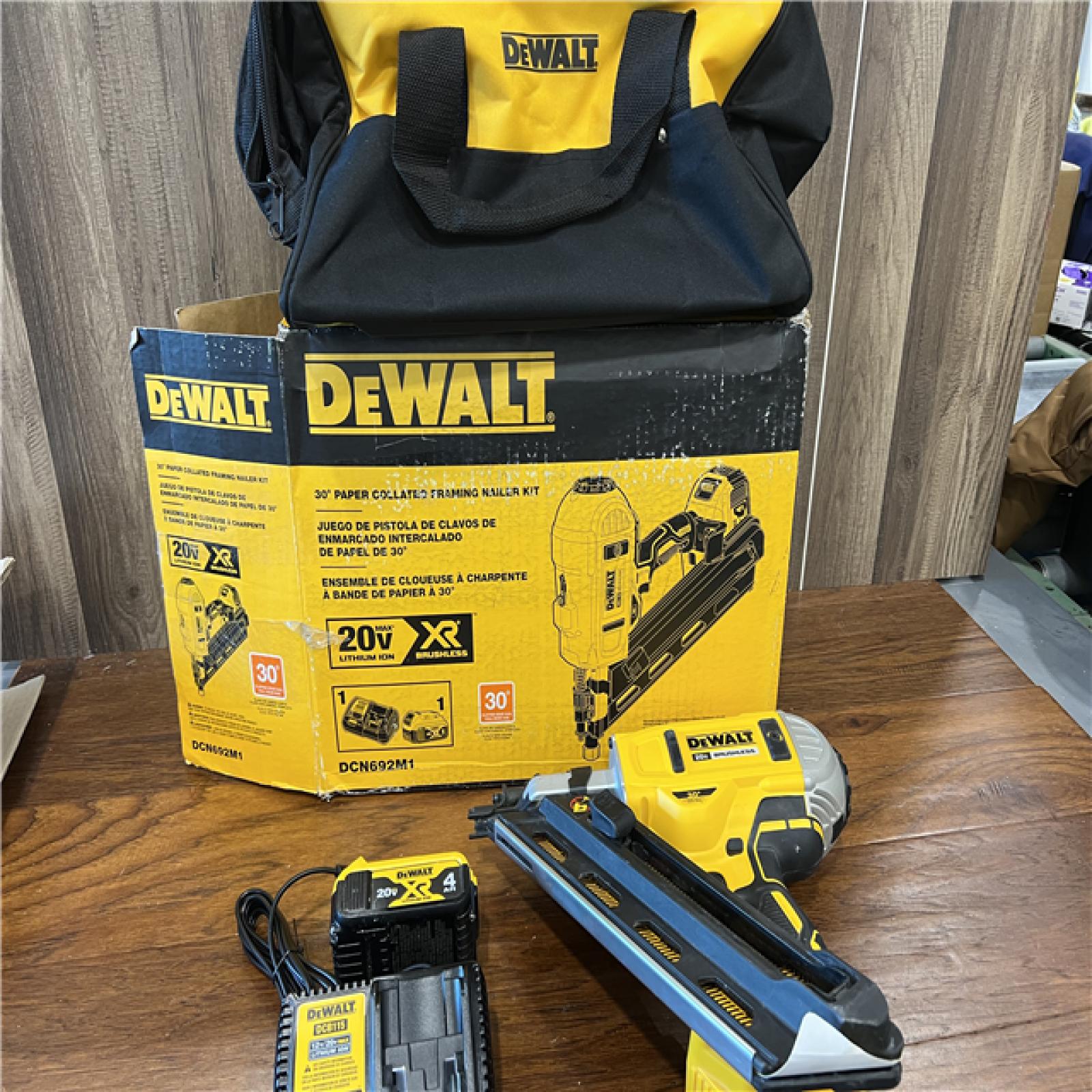 AS-IS DeWalt 20V MAX Brushless Cordless 2-Speed 30° Paper Collated Framing Nailer Kit