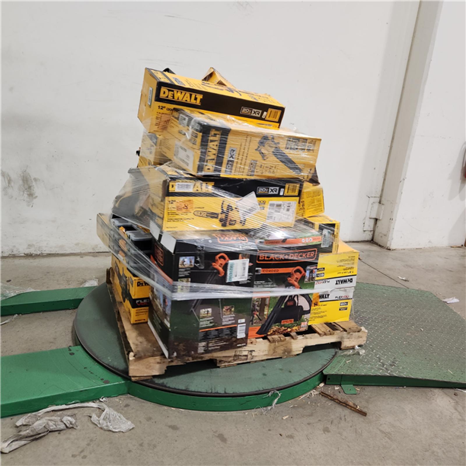 Dallas Location - As-Is DEWALT Tool Pallet