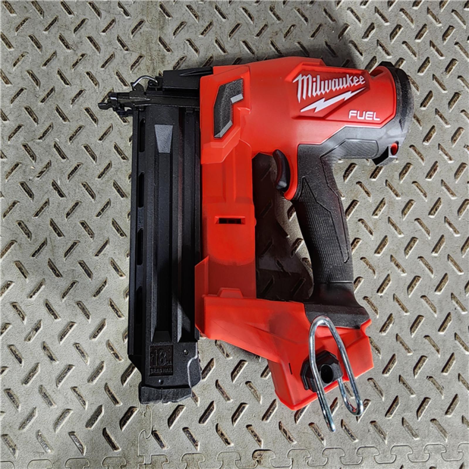 HOUSTON LOCATION - AS-IS Milwaukee M18 Fuel 18V Brushless 18-Gauge Brad Nailer 2746-20 (Bare Tool)