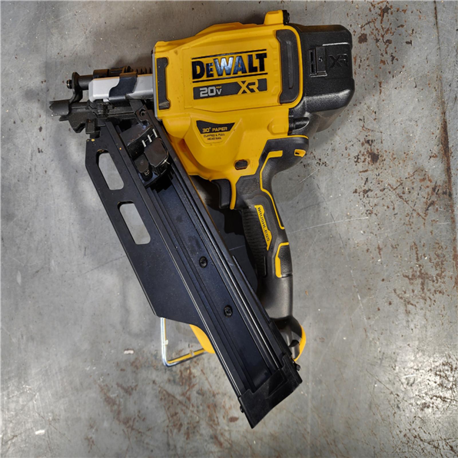 HOUSTON LOCATION - AS-IS DEWALT 20-Volt 30Â° Cordless Framing Nailer (Tool-Only)