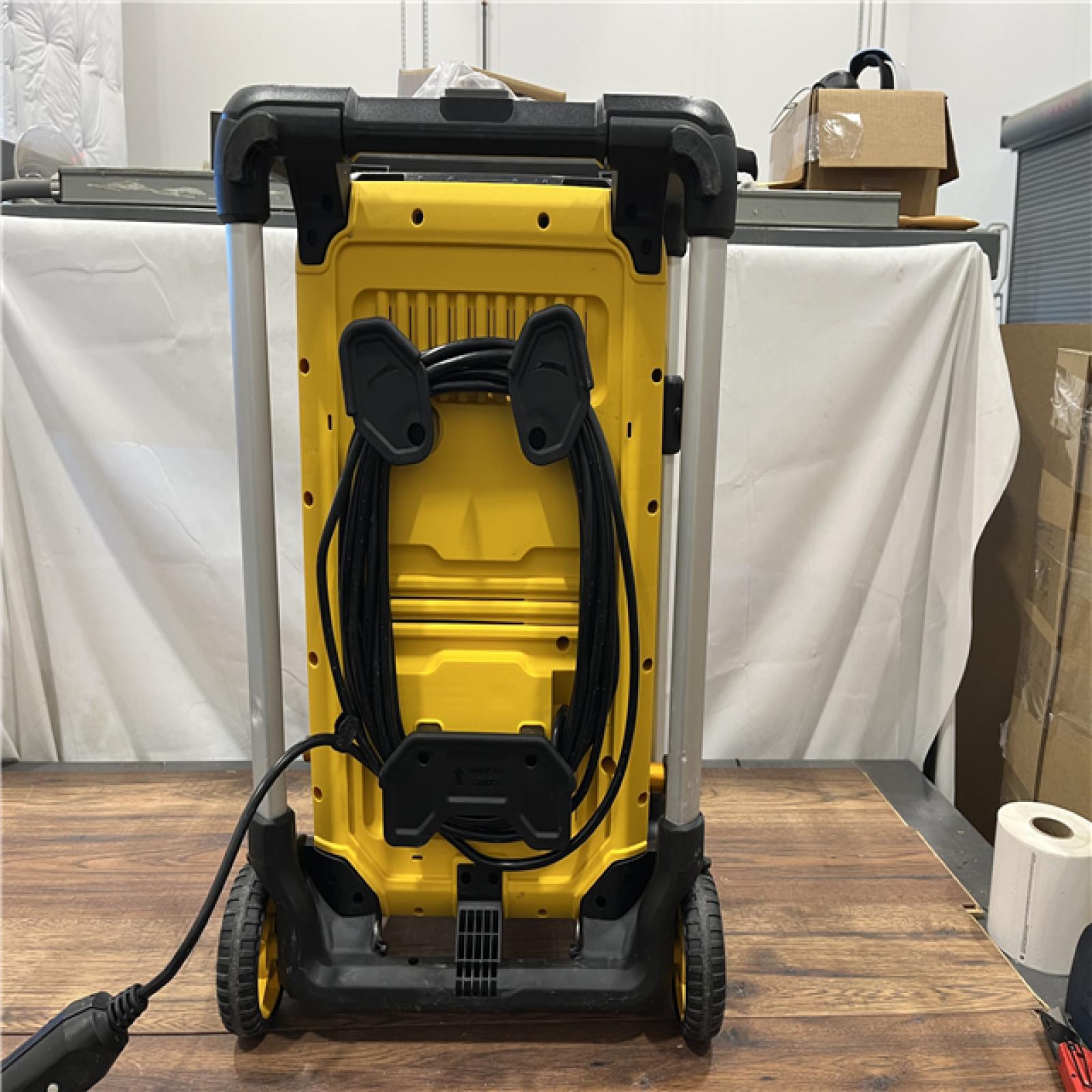 AS-IS DEWALT 3000 PSI 1.1 GPM 15 Amp Cold Water Electric Pressure Washer with Internal Equipment Storage