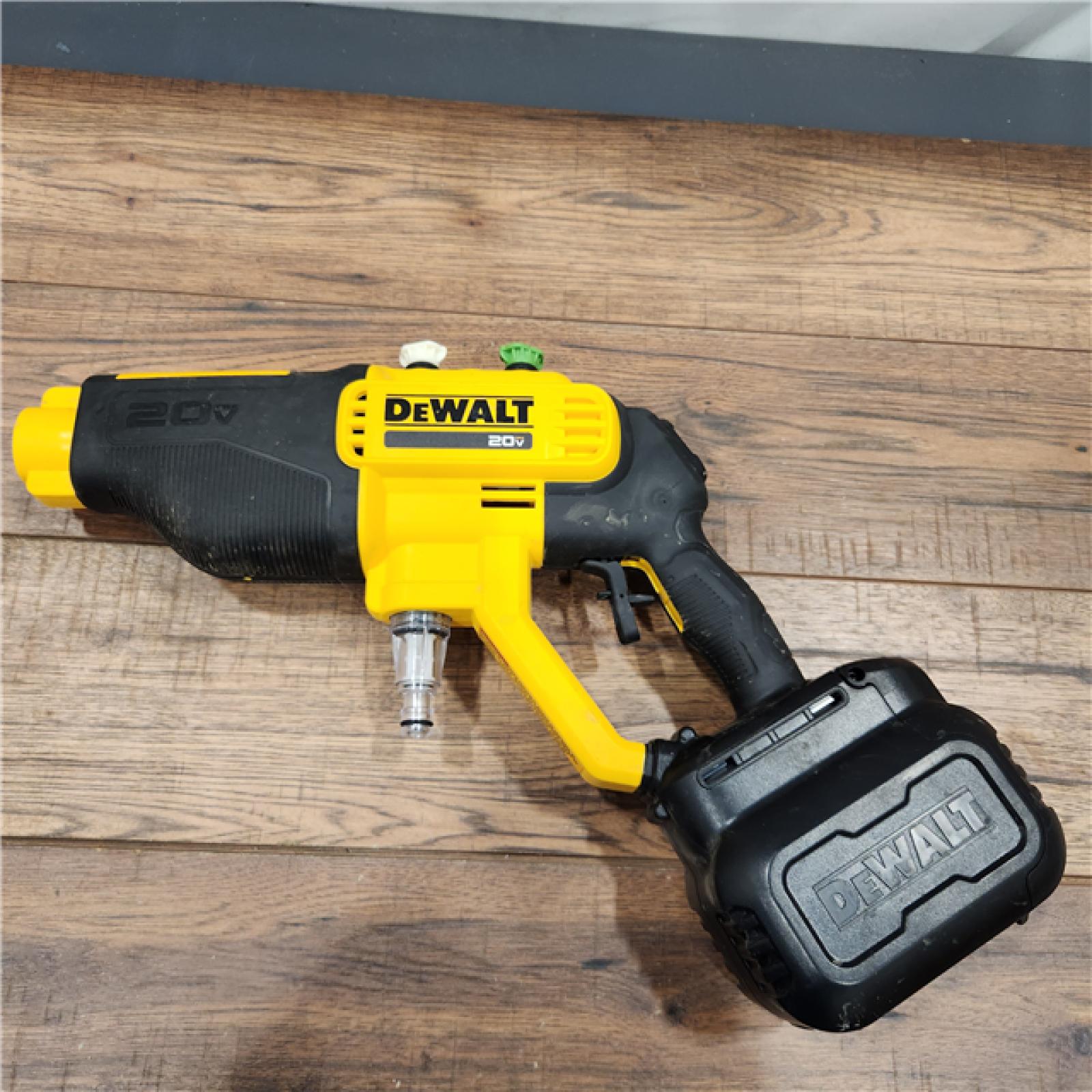 AS-IS DEWALT 20V MAX 550 PSI 1.0 GPM Cold Water Cordless Battery Power Cleaner with 4 Nozzles (Tool Only)