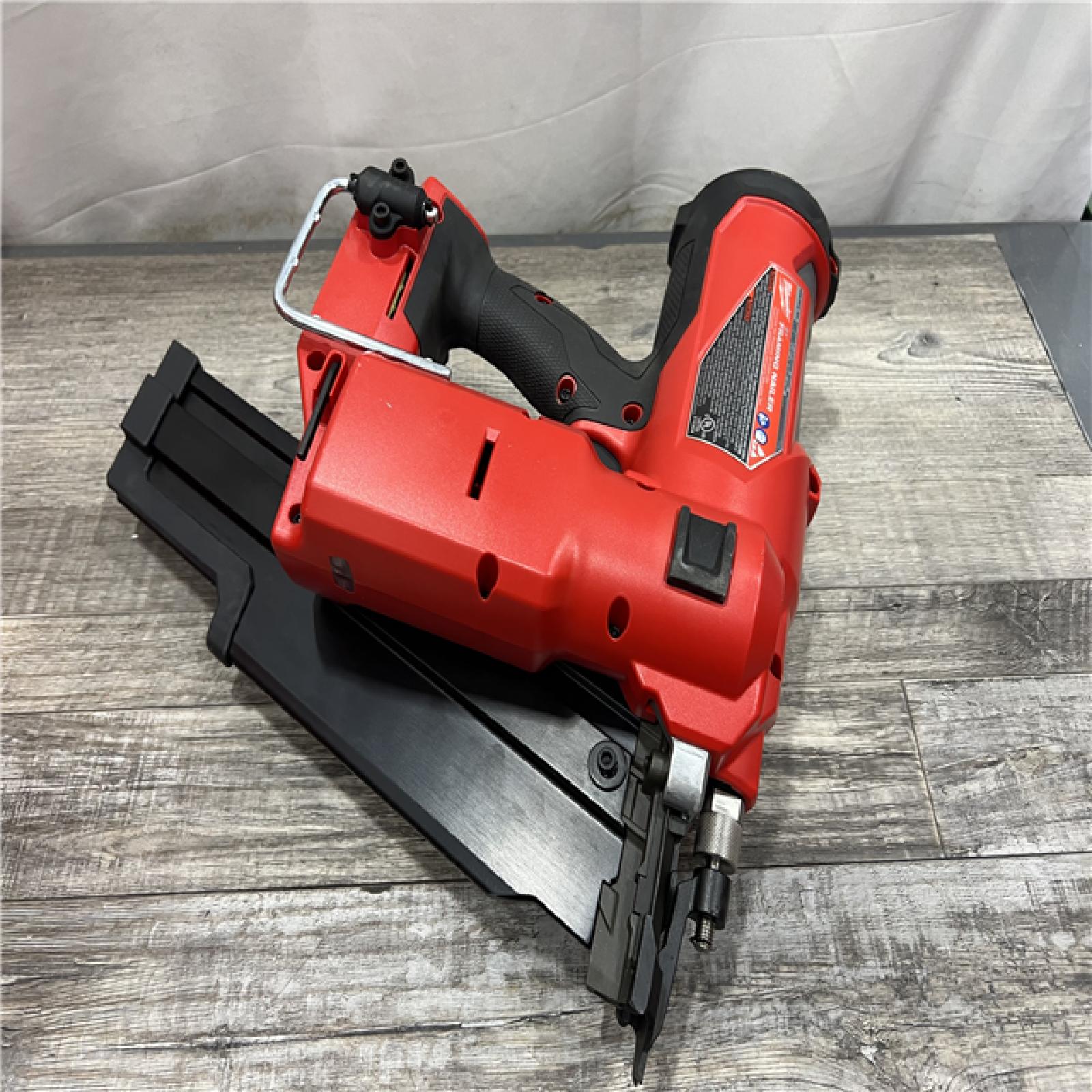 AS-IS Milwaukee 2744-20 M18 FUEL 21-Degree Cordless Framing Nailer (Tool Only)