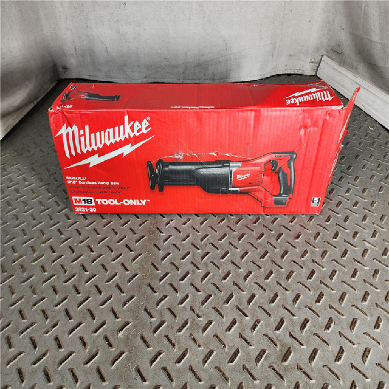 HOUSTON LOCATION - AS-IS Milwaukee  M18 SAWZALL Lithium-Ion Cordless Reciprocating Saw (Tool Only)