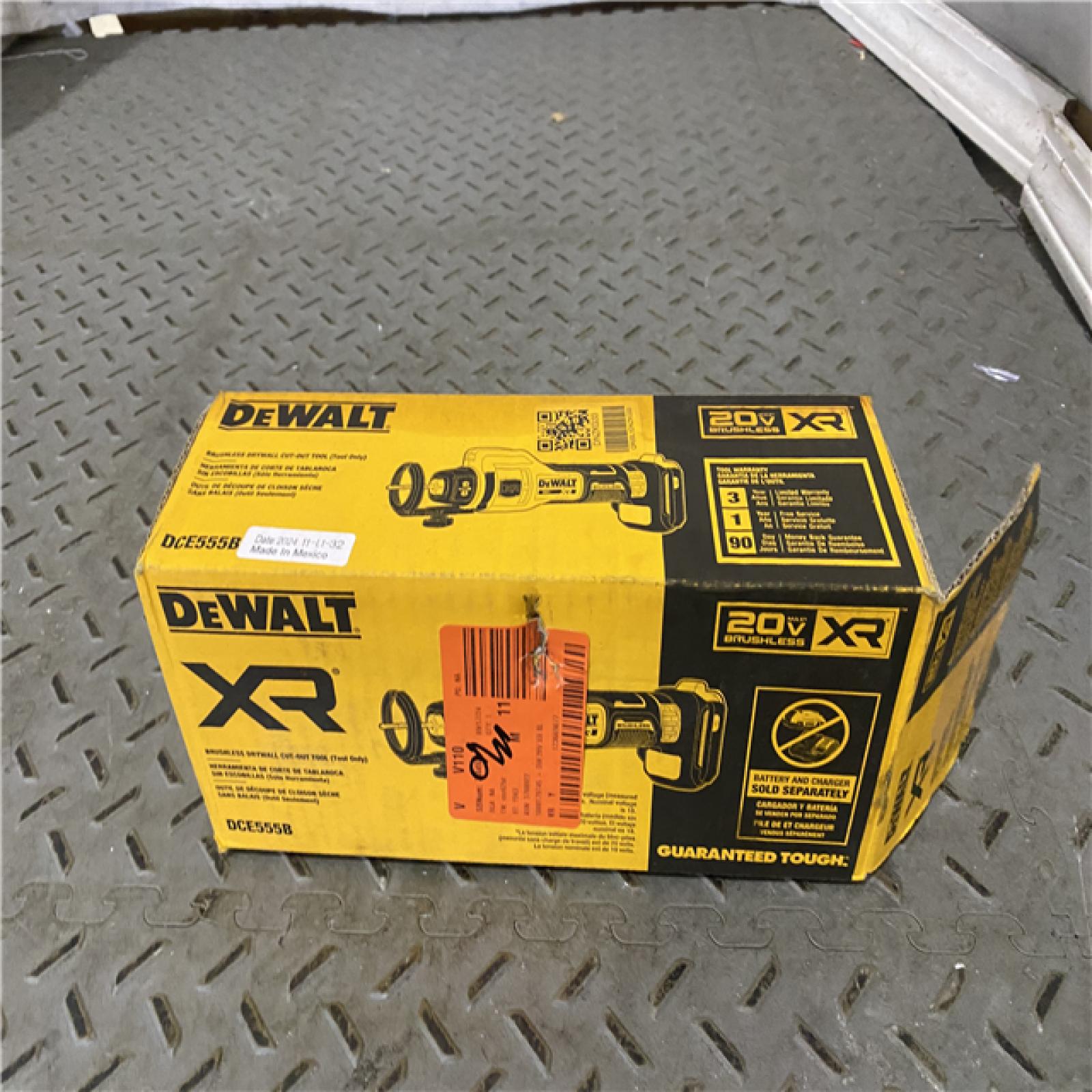 Houston location AS-IS DEWALT 20V MAX Cordless Cut Out Tool