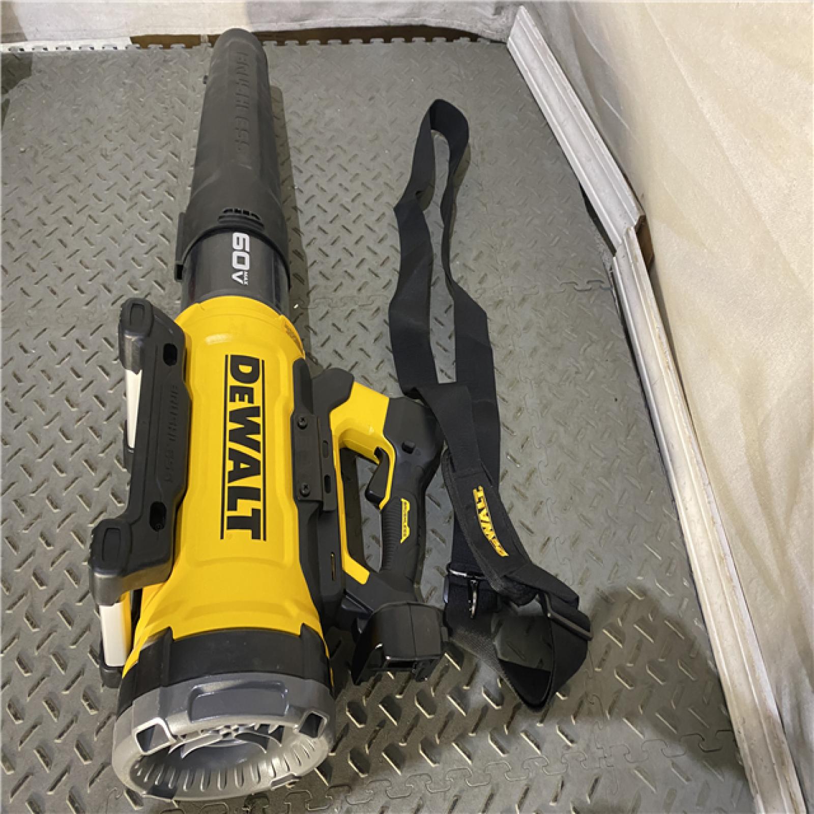 Houston location AS-IS DEWALT FLEXVOLT 60V MAX 160 MPH 760 CFM Brushless Cordless Battery Powered Blower (Tool-Only)