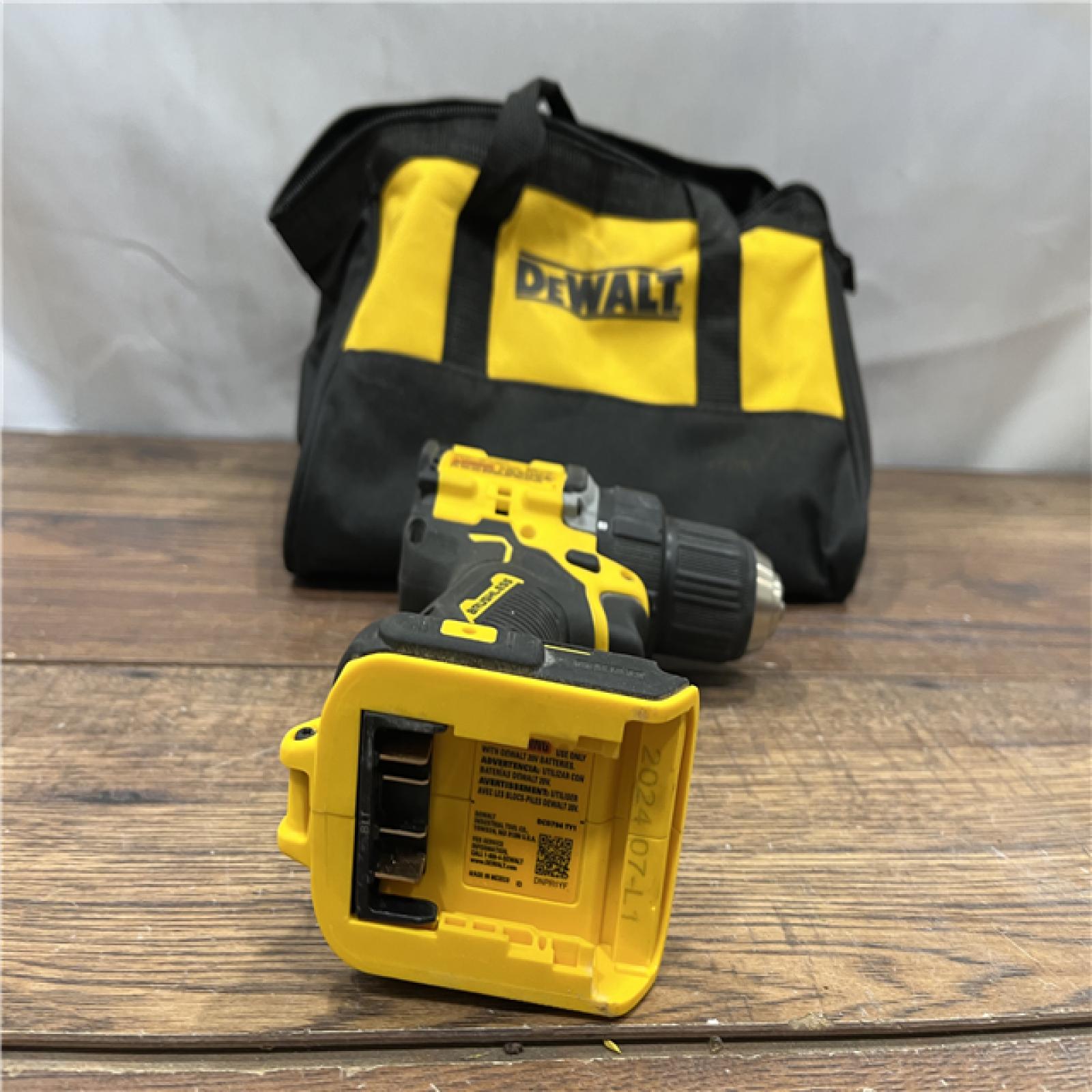 AS IS DeWalt 20V MAX 1/2 in. Brushless Cordless Hammer Drill/Drive Kit (Battery & Charger)