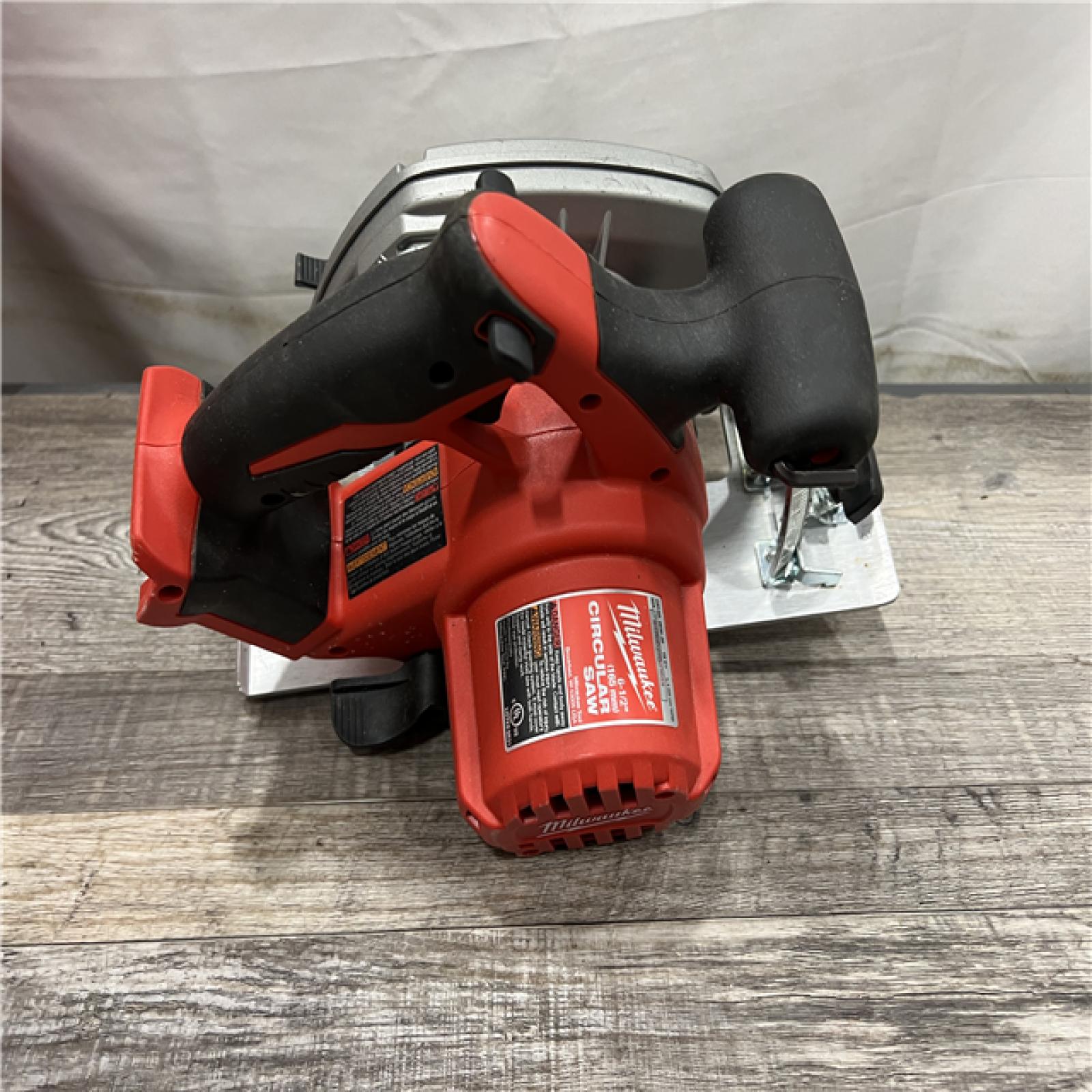 AS-IS Milwaukee 2630-20 M18 Cordless 6-1/2 Circular Saw Bare Tool Only - All