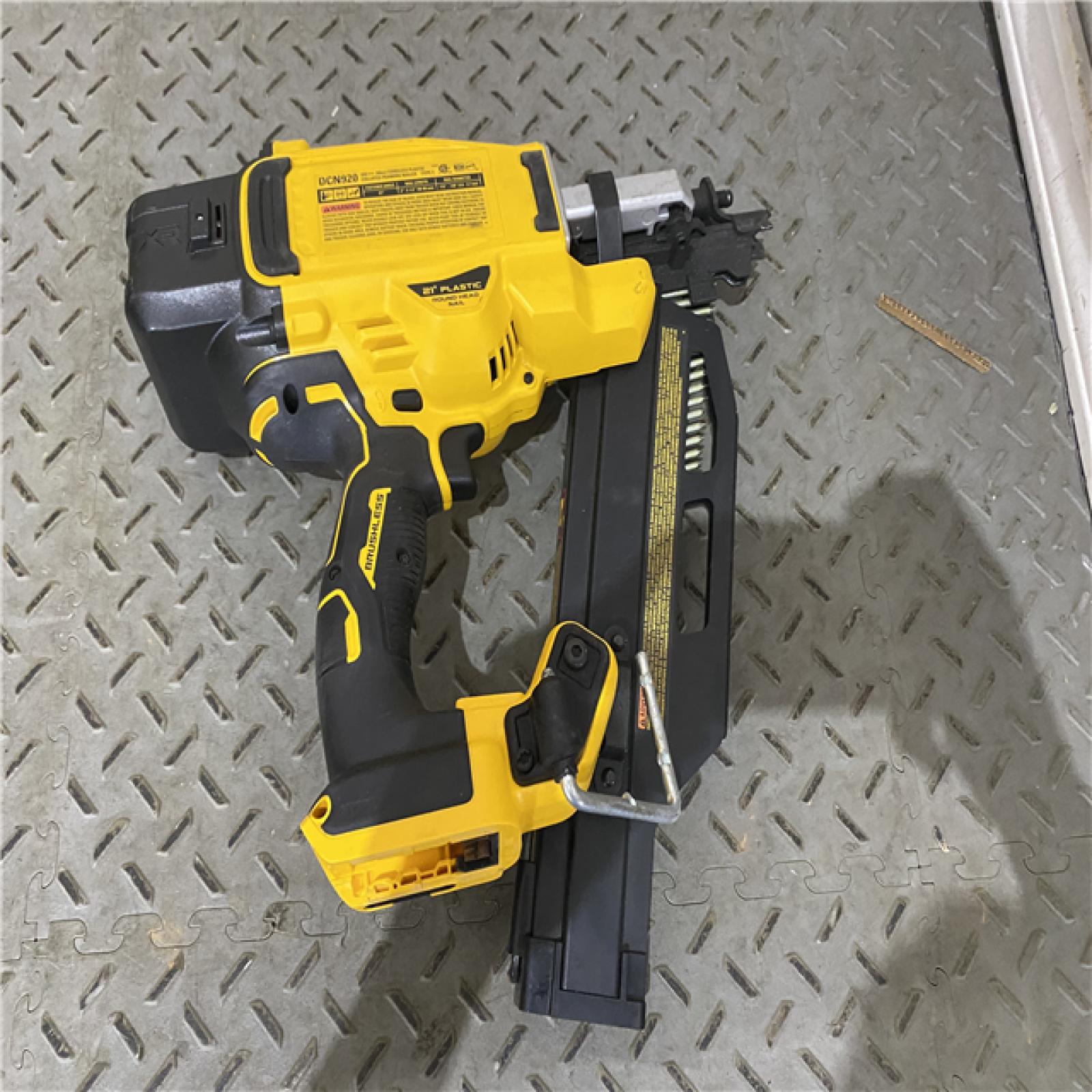 Houston location AS-IS DEWALT 20-Volt 21Â° Cordless Framing Nailer (Tool-Only)