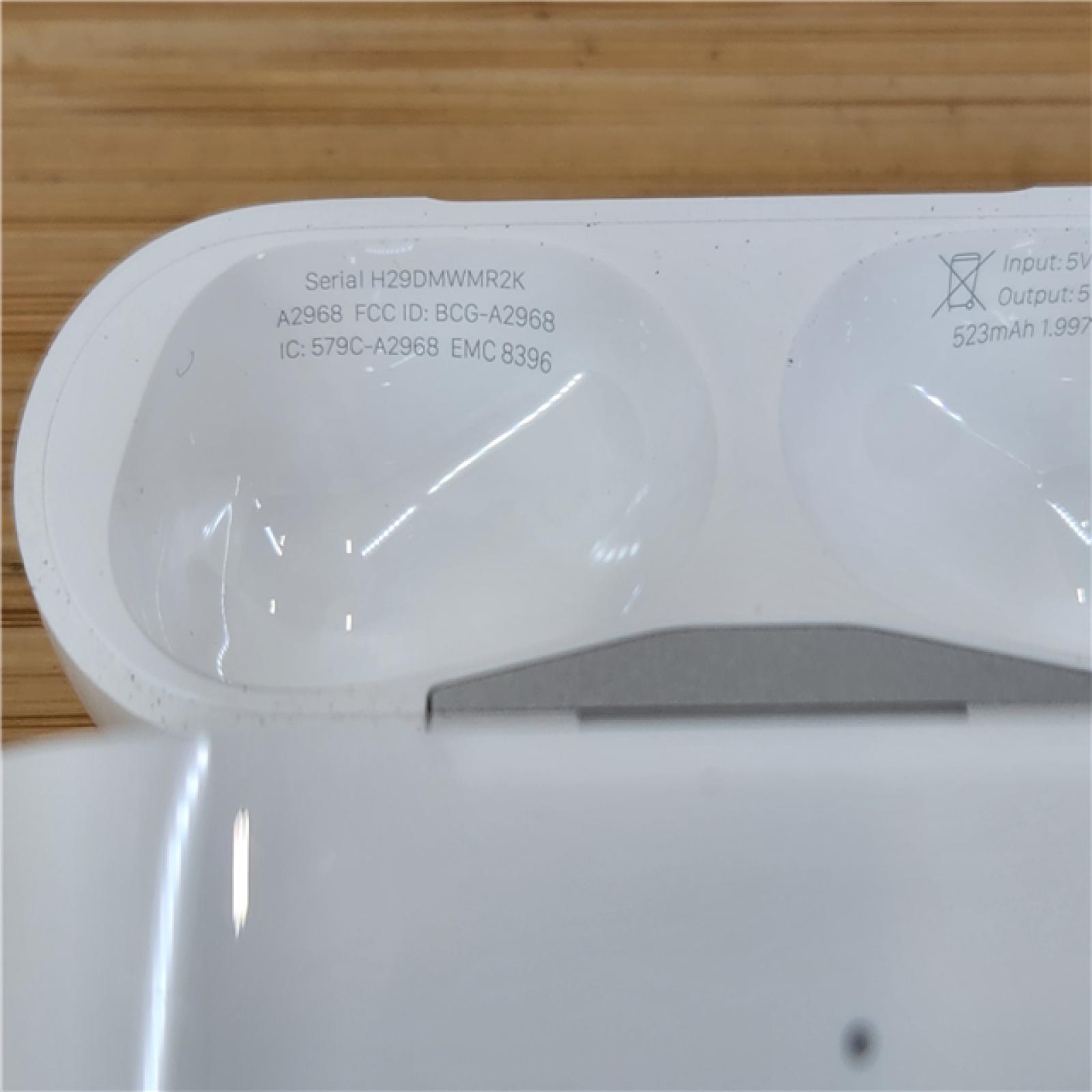 AS-IS Apple AirPods Pro 2 MagSafe Case