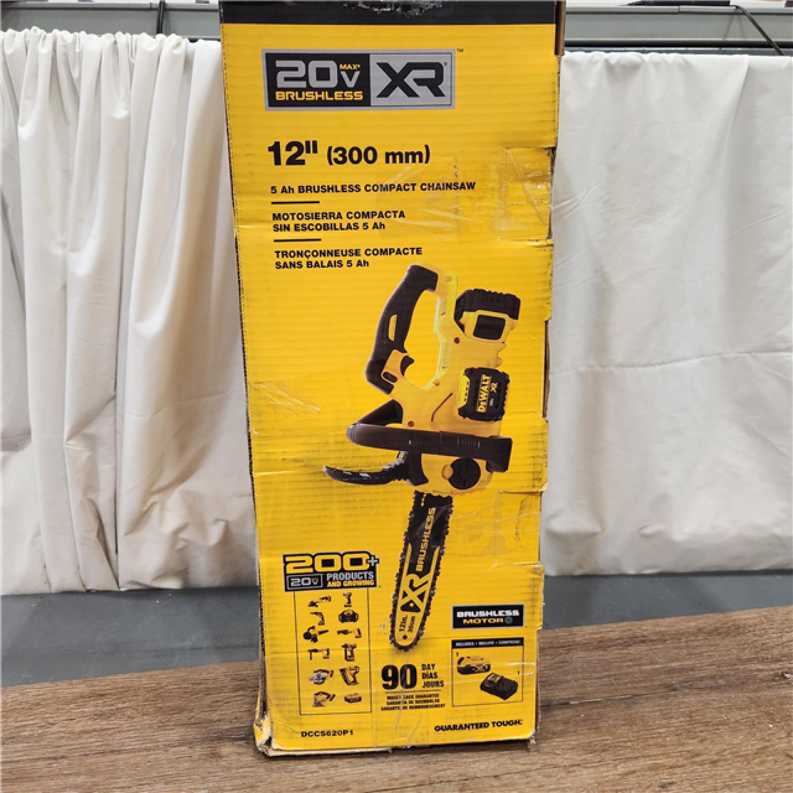 AS-IS DEWALT 20V MAX Brushless Cordless 12in. Chainsaw Kit