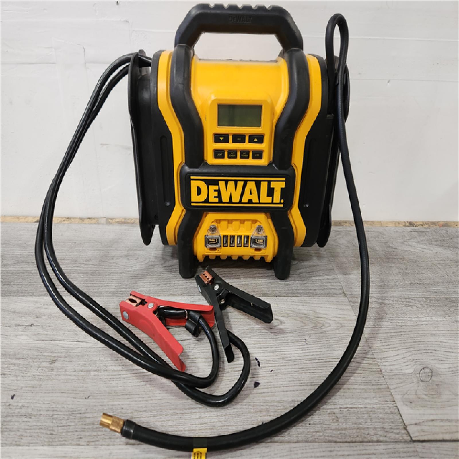 Phoenix Location DEWALT Portable Power 2000 Peak Amp Jump Starter w/Digital Compressor