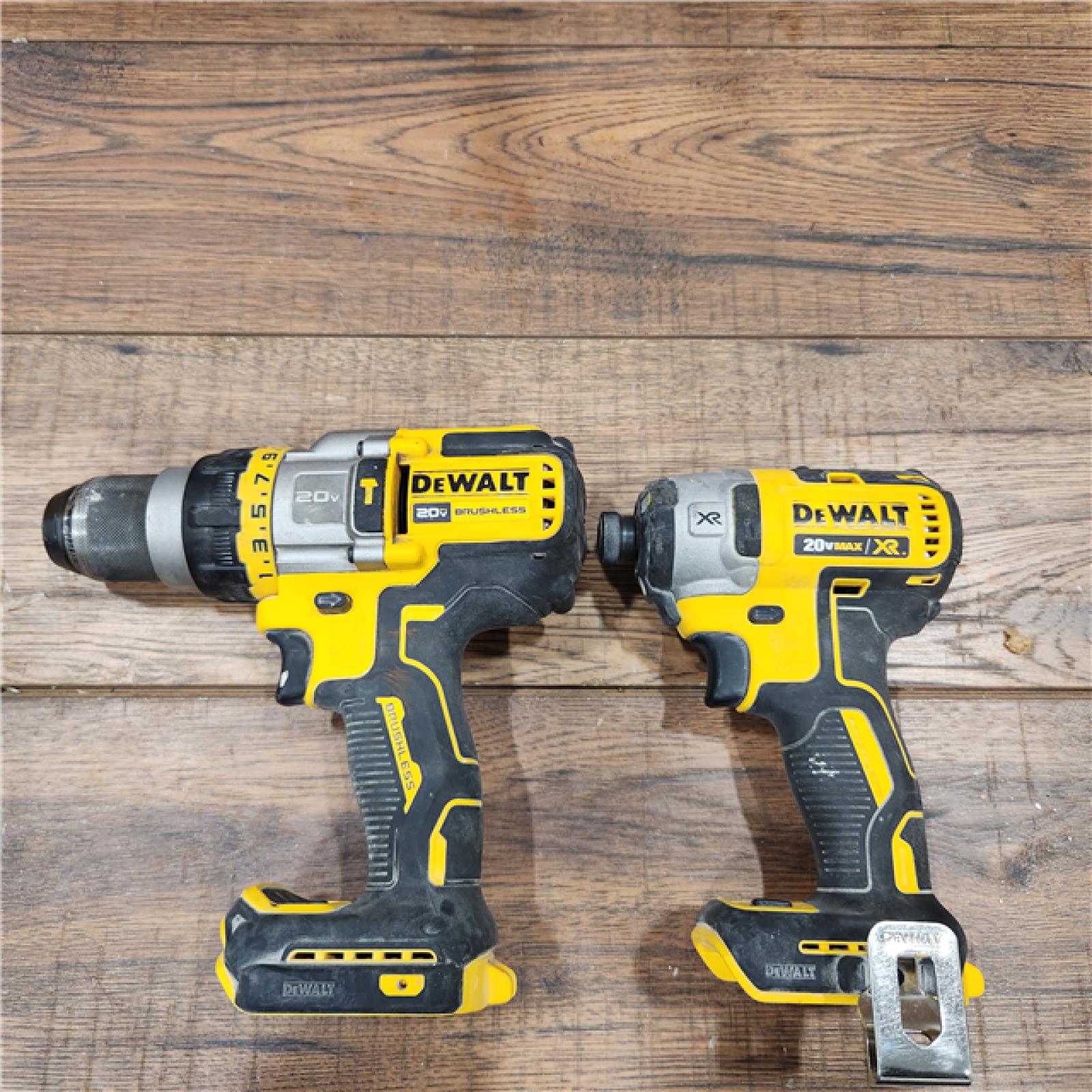 AS-IS 20V MAX Cordless Brushless Hammer Drill/Driver 2 Tool Combo Kit with FLEXVOLT ADVANTAGE