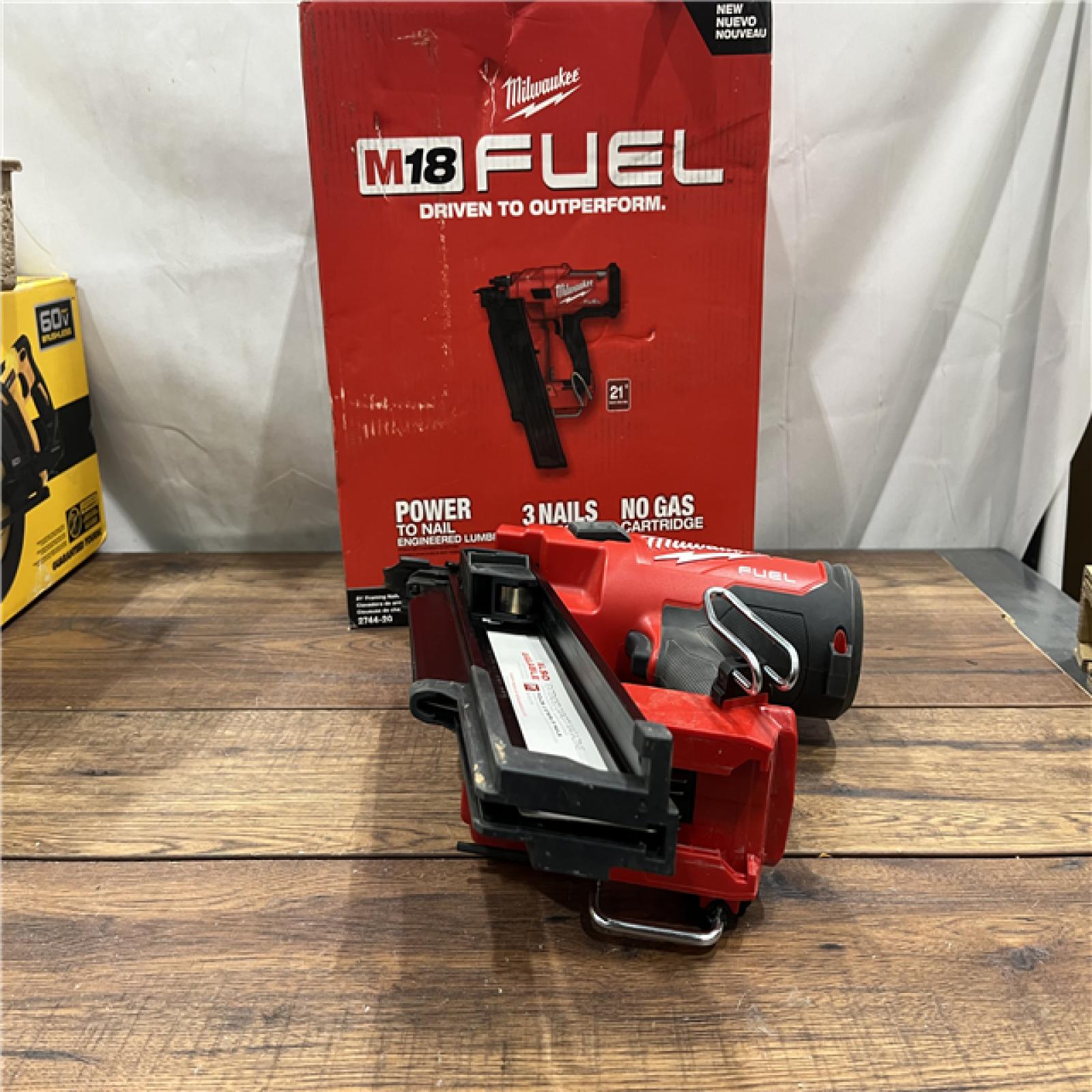 AS-IS Milwaukee 2744-20 M18 FUEL 21-Degree Cordless Framing Nailer (Tool Only)