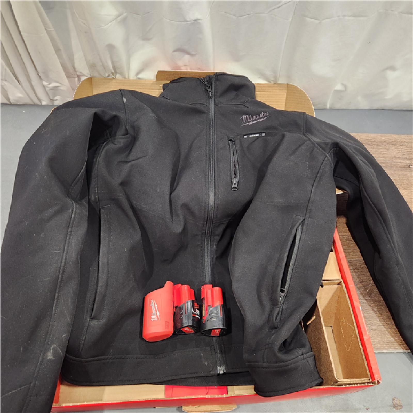 AS-IS Men's X-Large M12 12-Volt Lithium-Ion Cordless Tough Shell Black Heated Jacket with (1) 3.0 Ah Battery and Charger