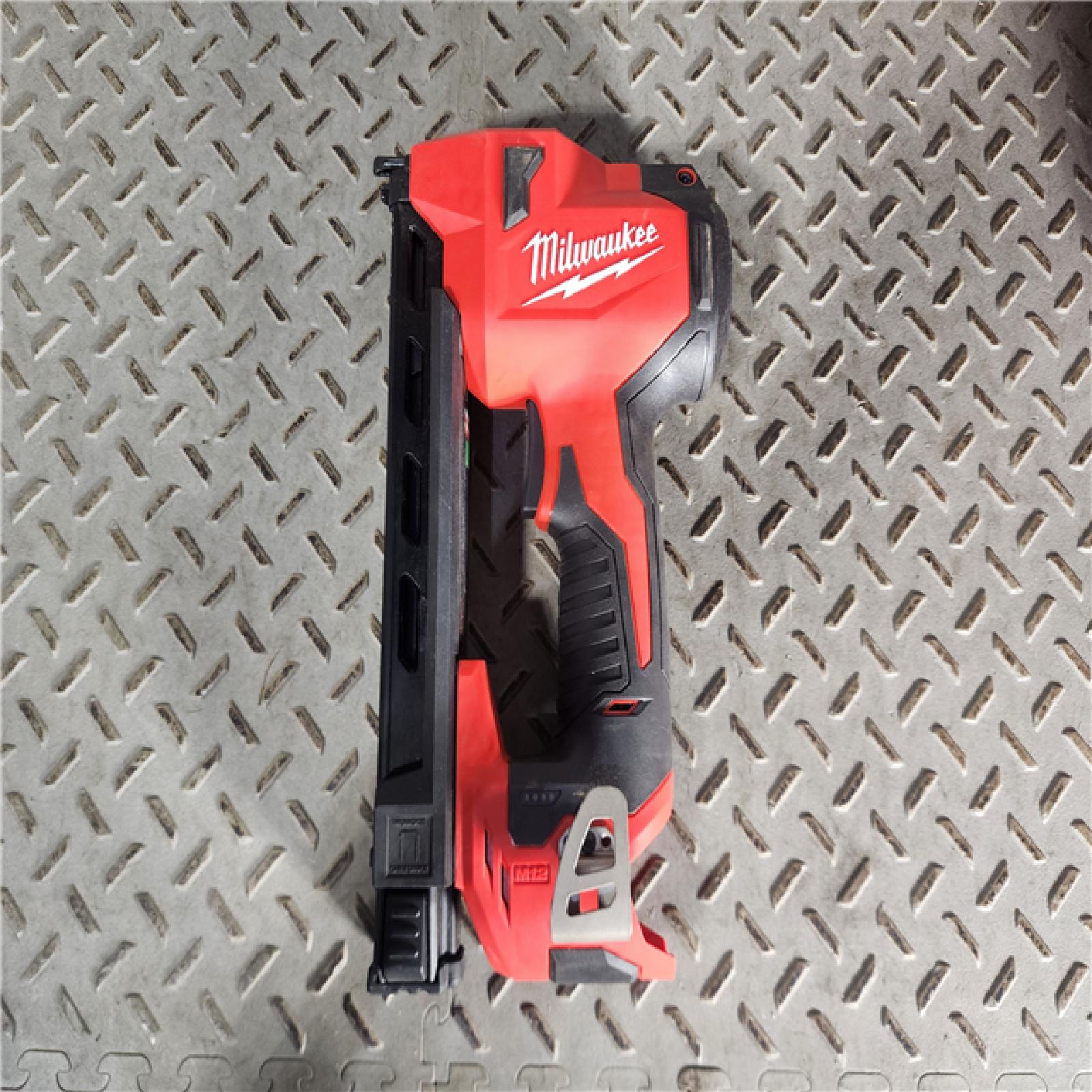 HOUSTON LOCATION - AS-IS Milwaukee M12 Cable Stapler (TOOL ONLY)