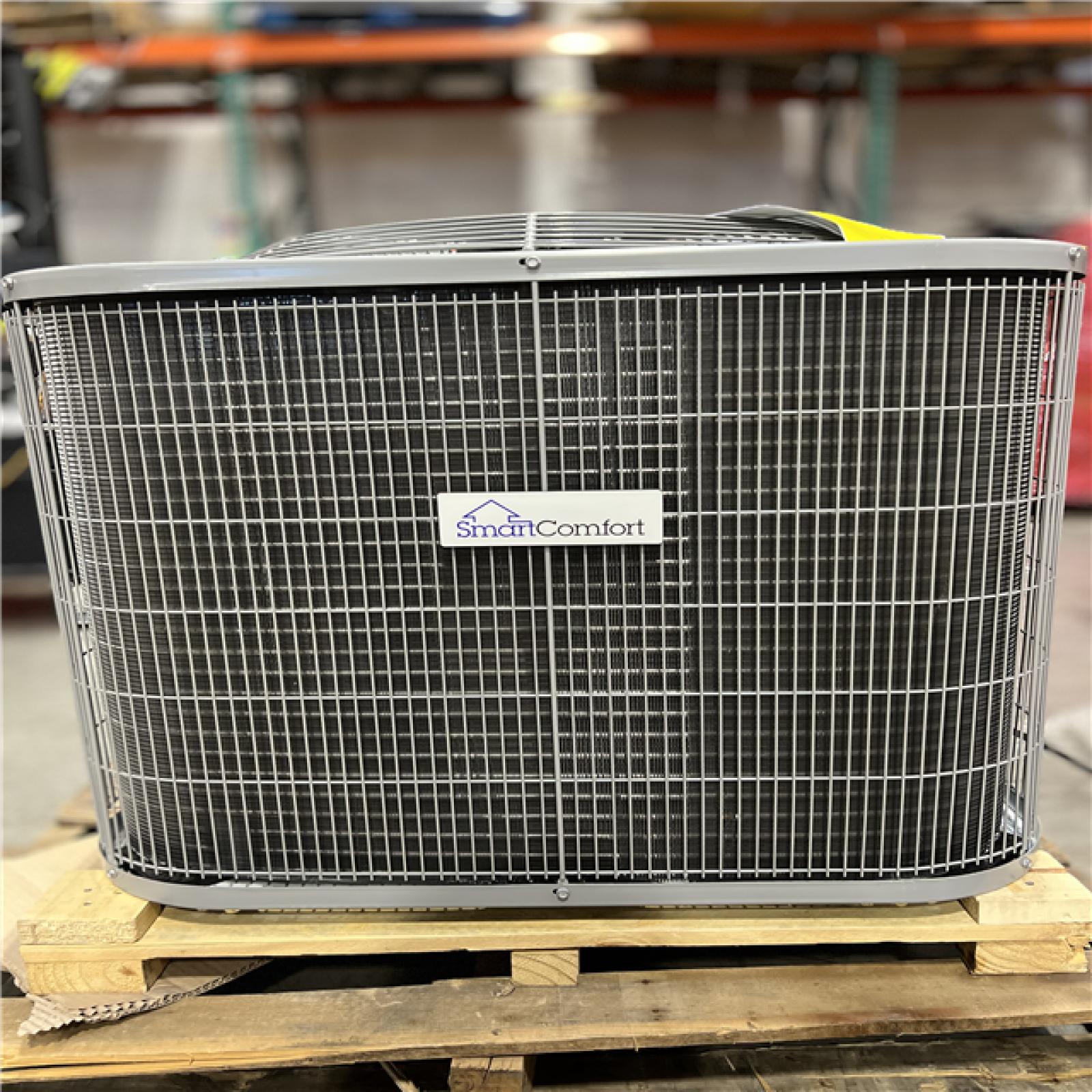 DALLAS LOCATION - Smartcomfort® by Carrier 2.5 Ton 14.3 Seer2 Heat Pump