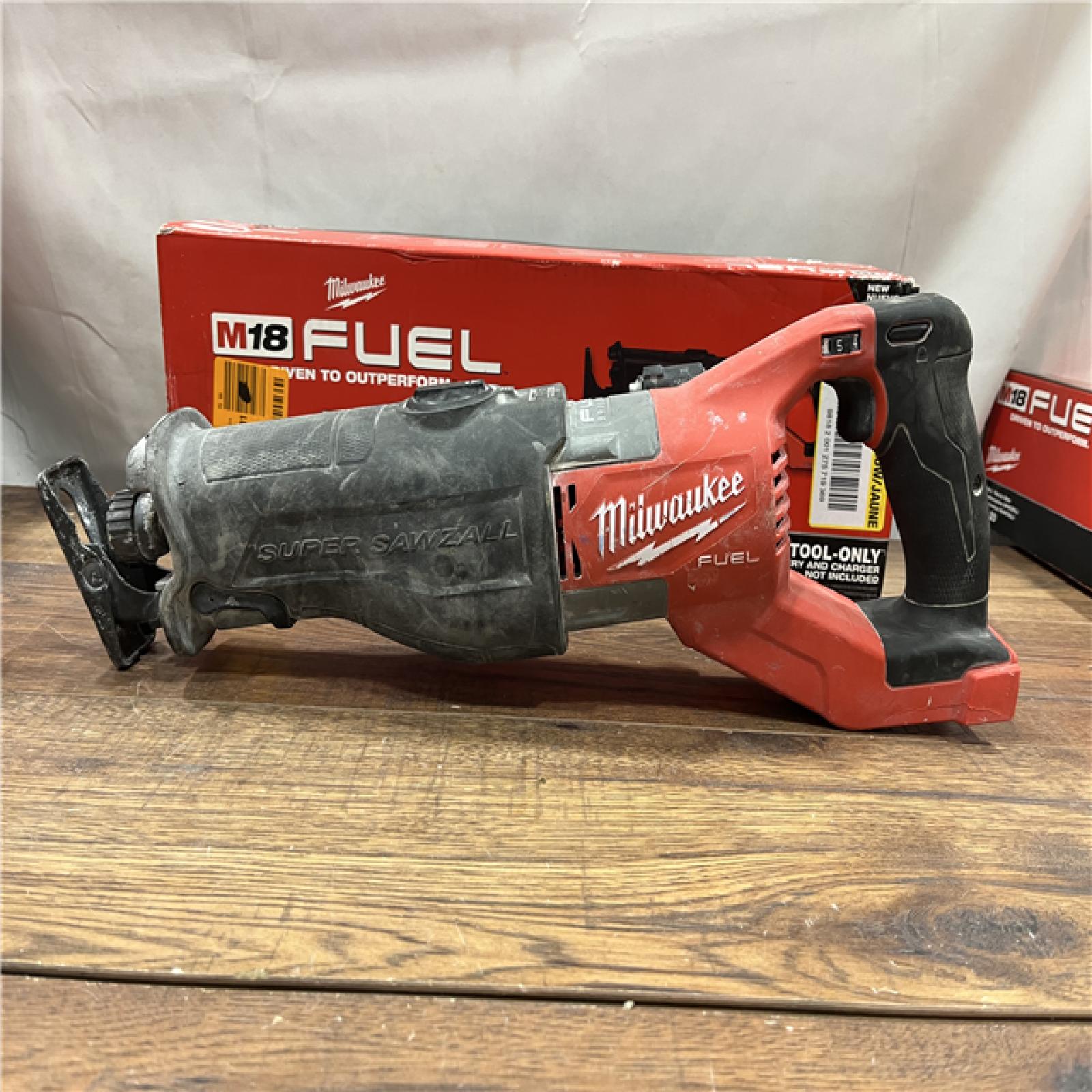 AS-IS Milwaukee M18 Fuel 18V Brushless Super Sawzall Reciprocating Saw 2722-20 (Bare Tool)