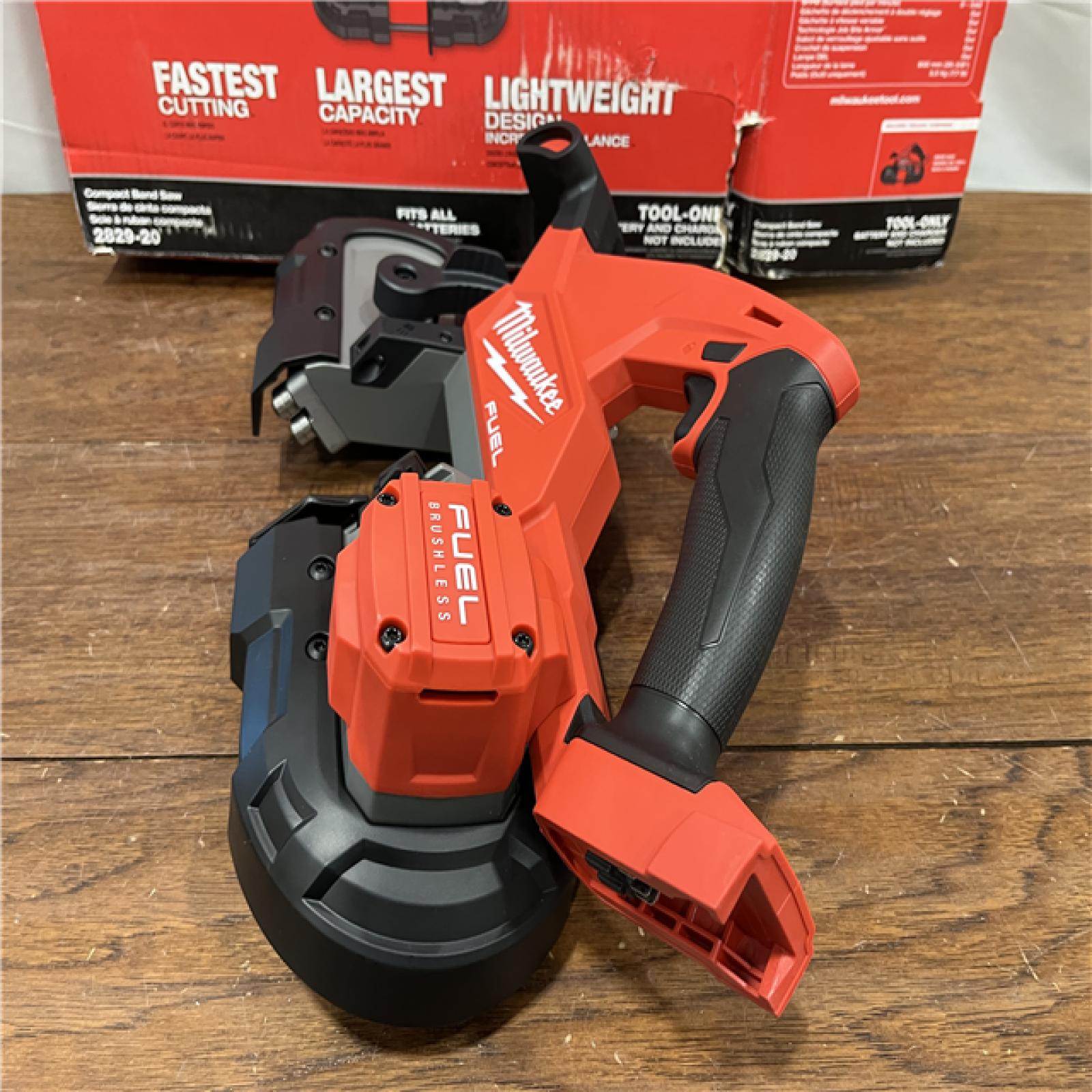 AS-IS Milwaukee M18 FUEL Compact Band Saw